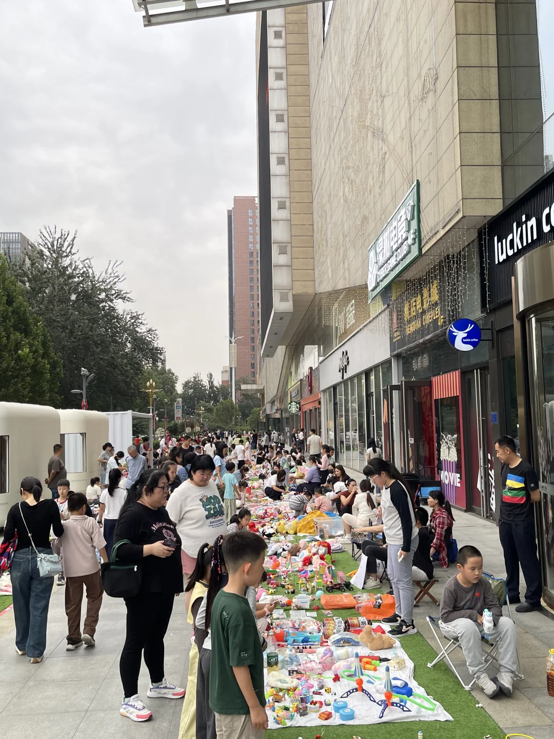 石家庄跳蚤市场！！！就三天！