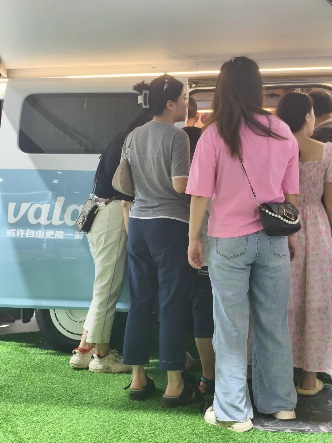 救命！重庆一半人都来智博会遛娃了吧！