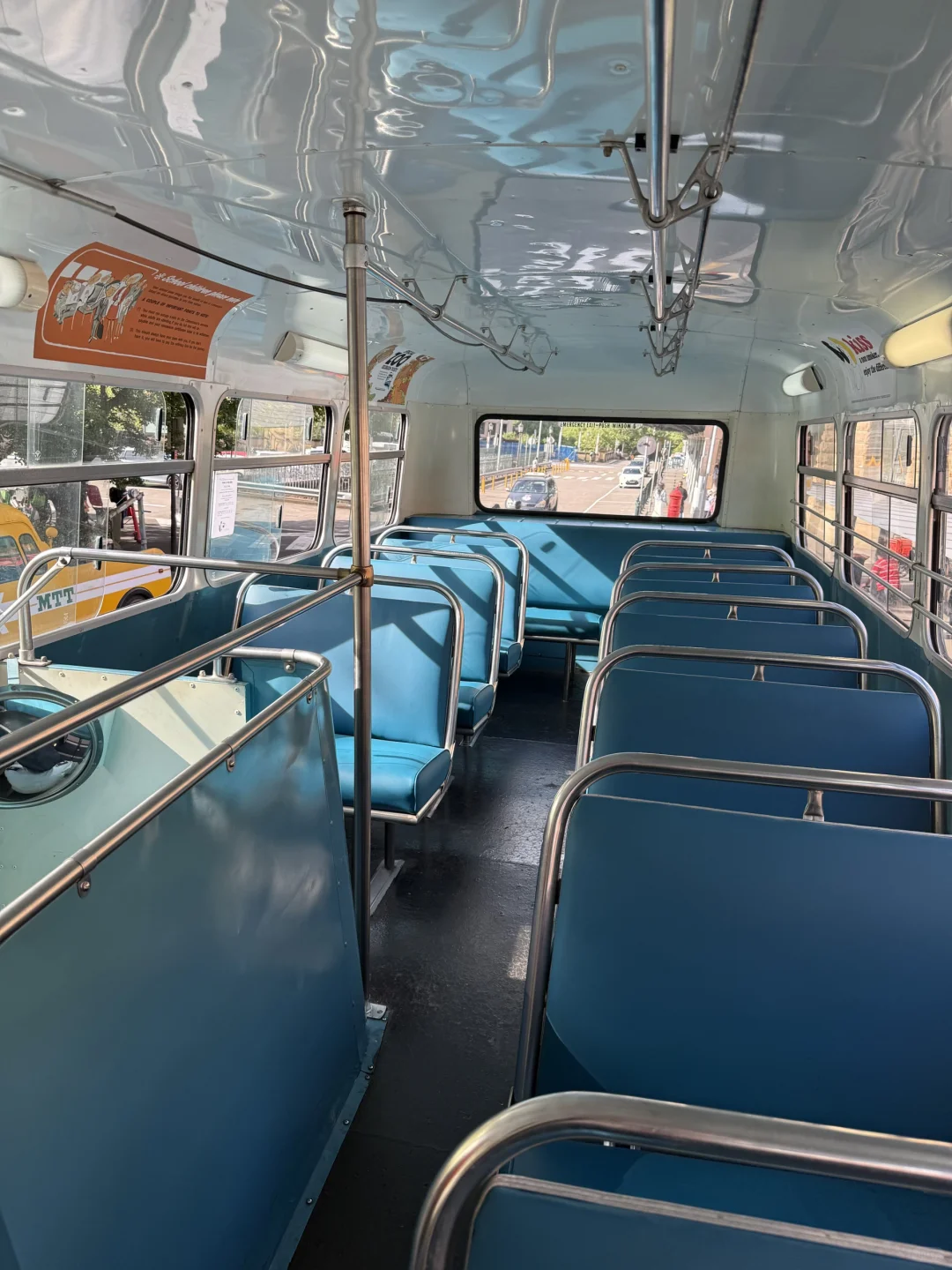 仅限三天‼️免费乘坐双层复古巴士环游city