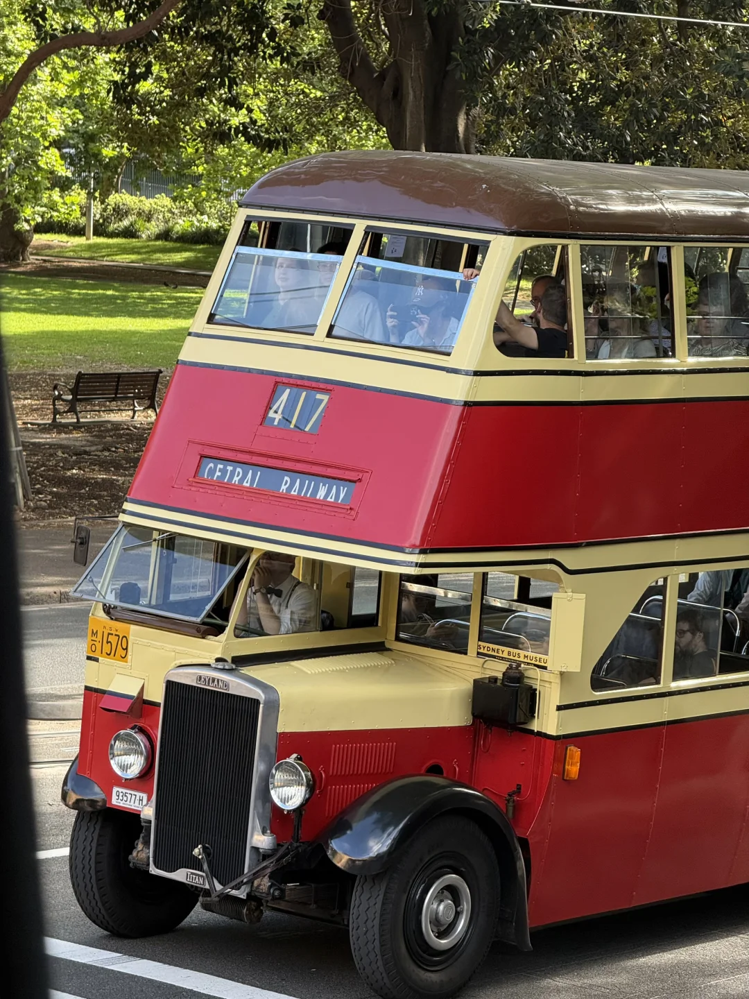 仅限三天‼️免费乘坐双层复古巴士环游city