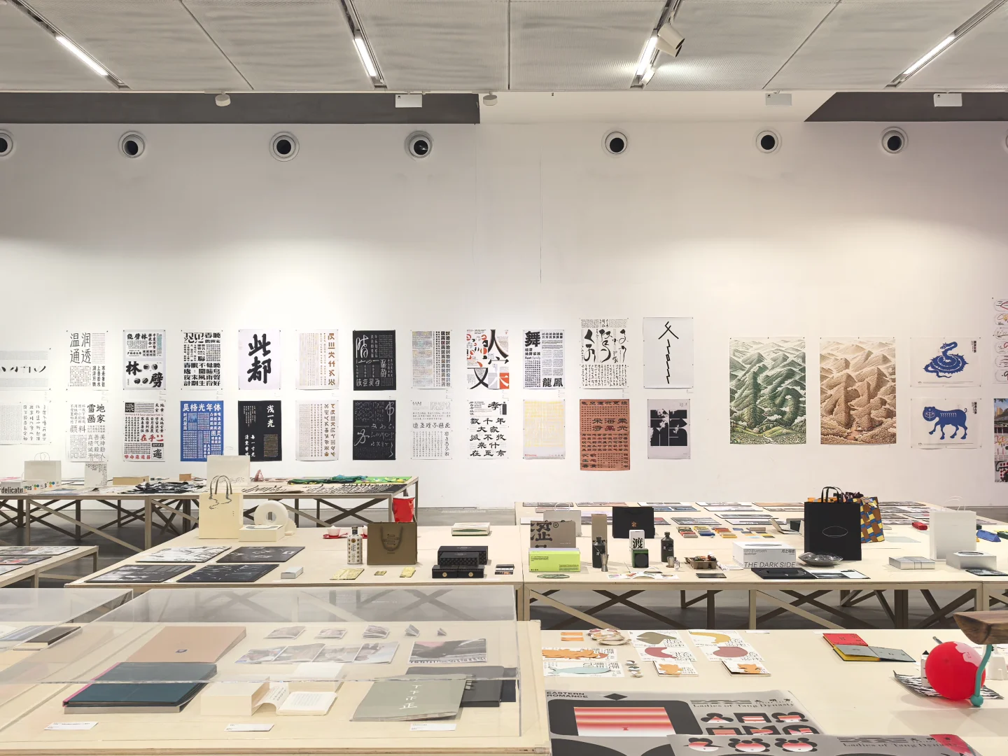 华侨城，逛鲸鱼展&平面设计展