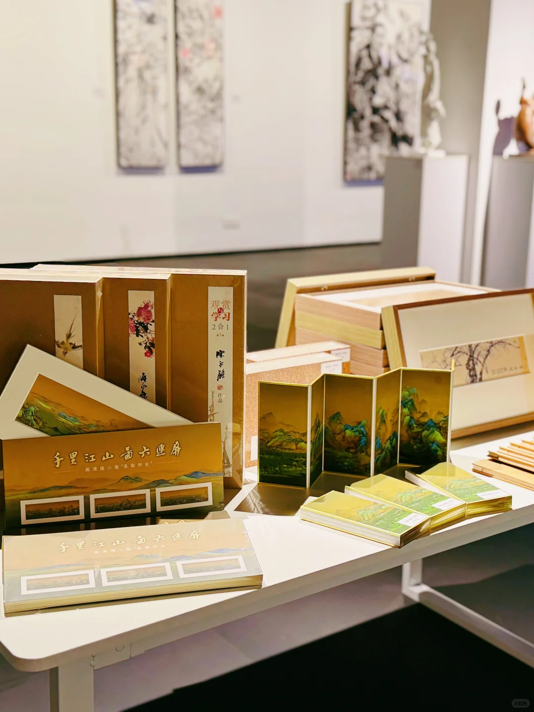 广州人速来！被一堆神仙雕塑包围了！