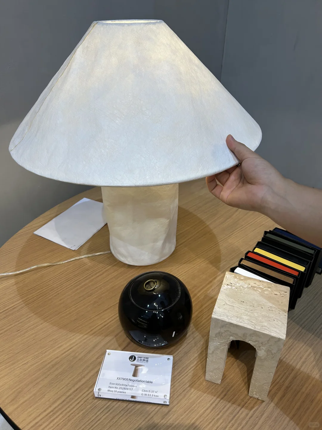 今天不上班，今天上海看展