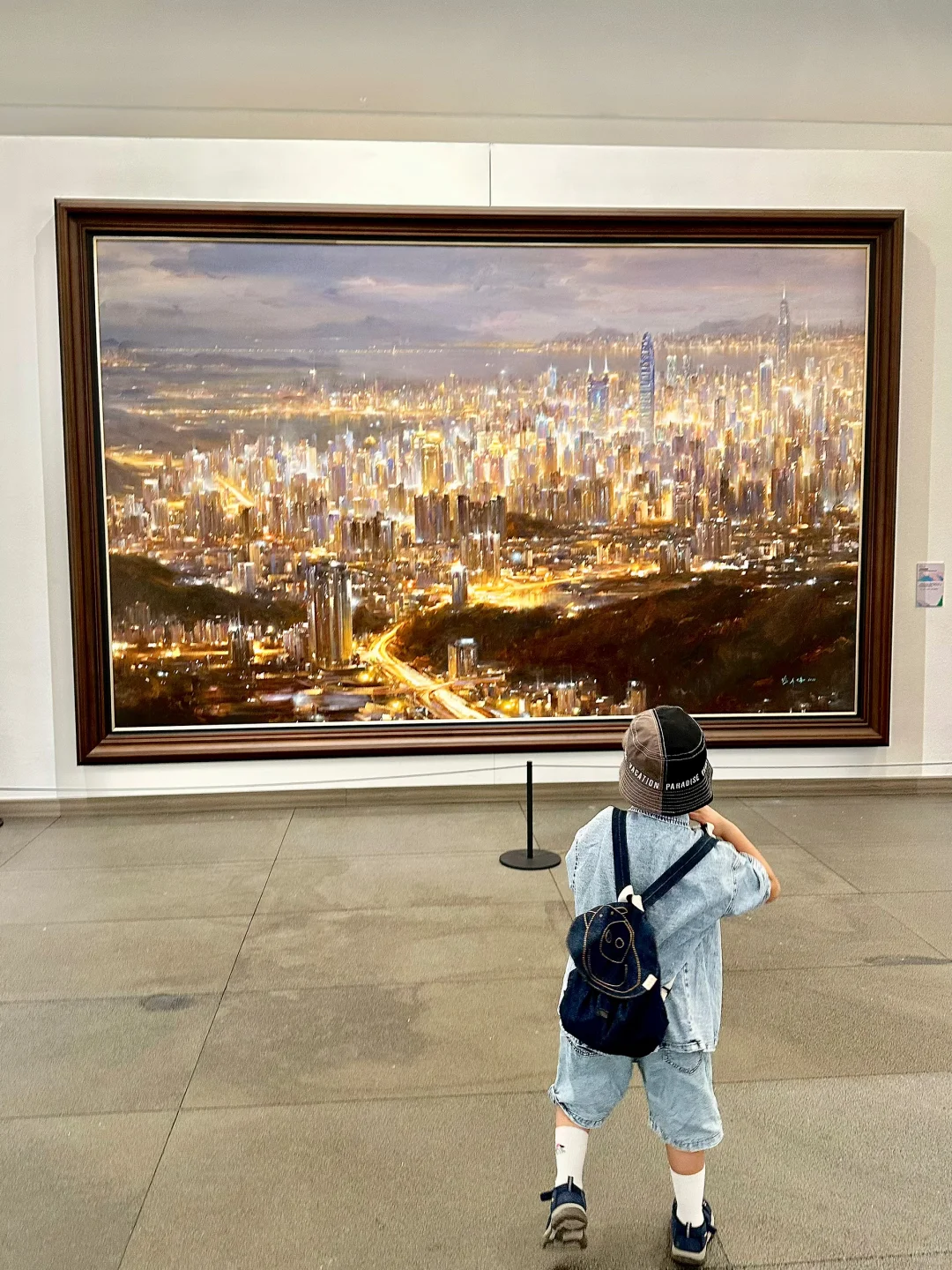 深圳?免费‼️新展！?道路是一部流动的史诗！