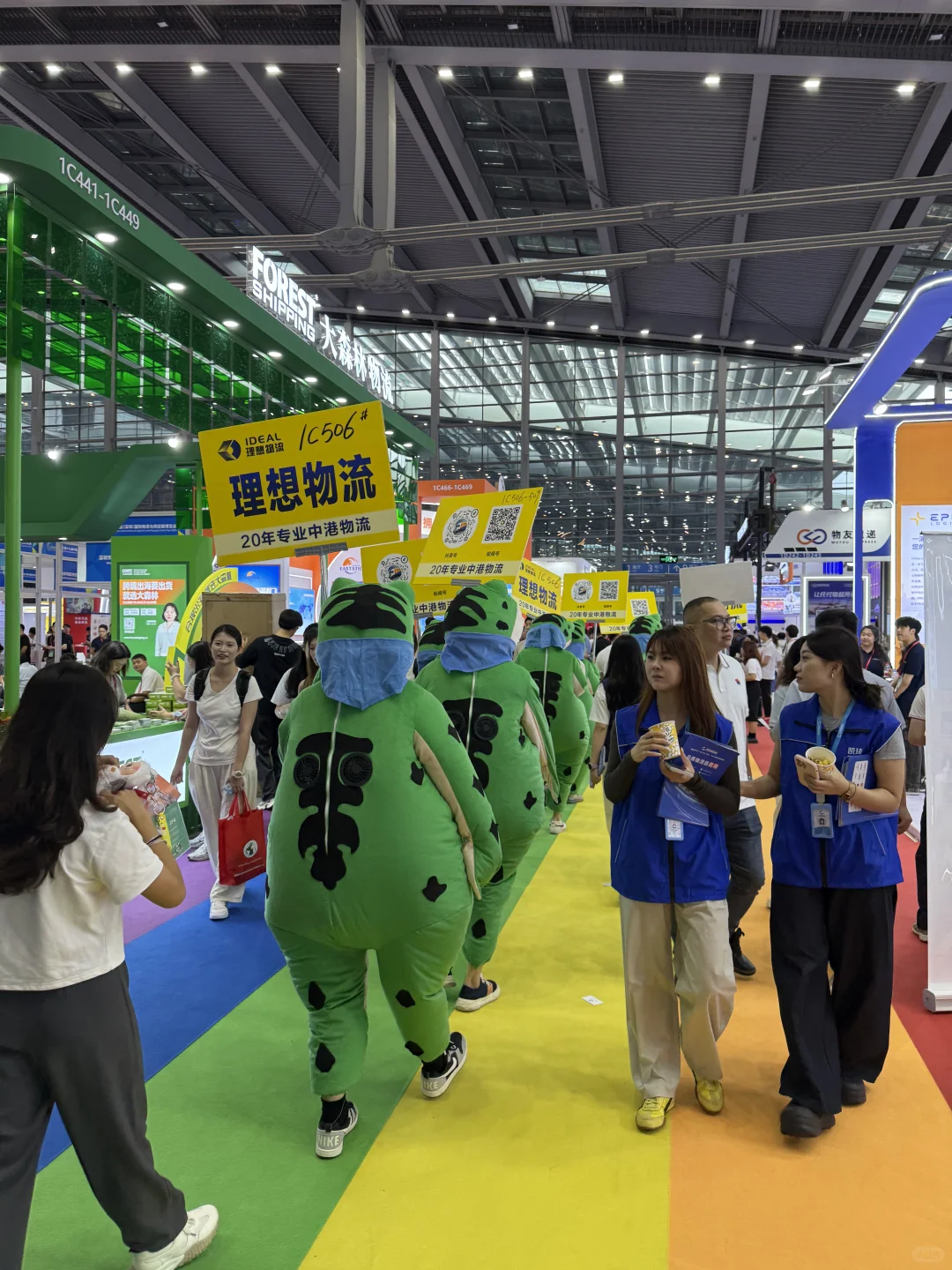 现在的物流展会太会整活了 hhhhhh