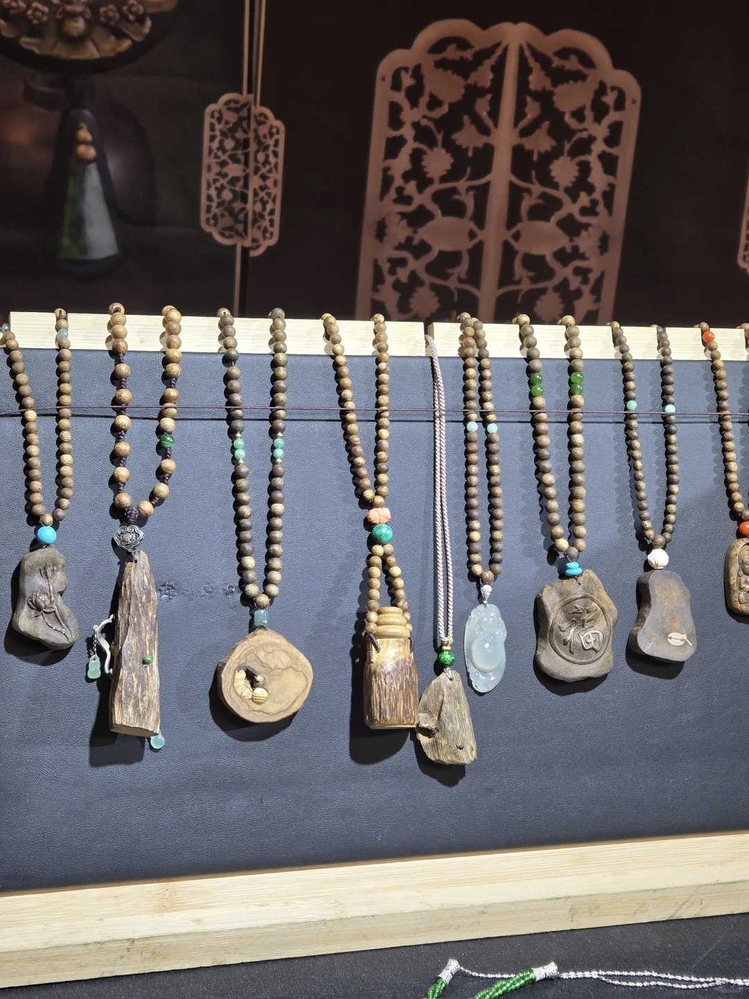 又到了珠宝展扎堆的季节了