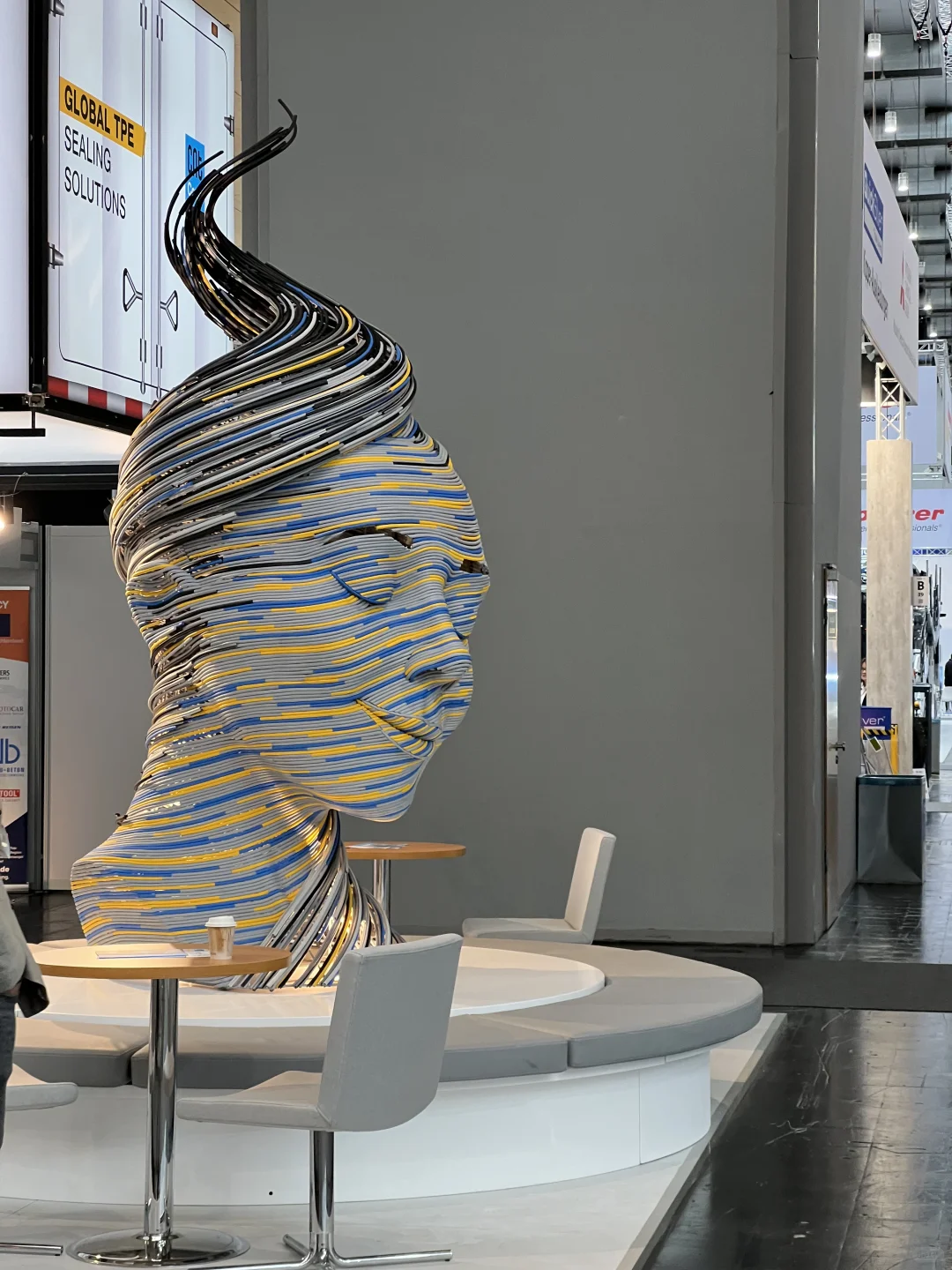 ??汉诺威IAA商用车展：媒体日