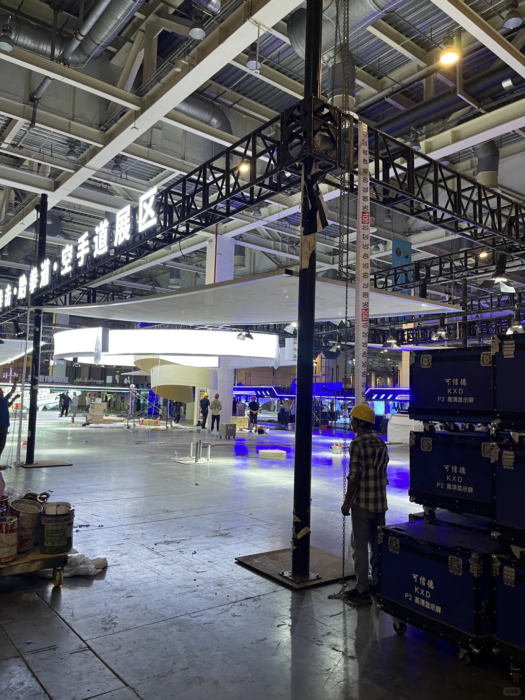 大展的现场，超震撼！展台展会搭建