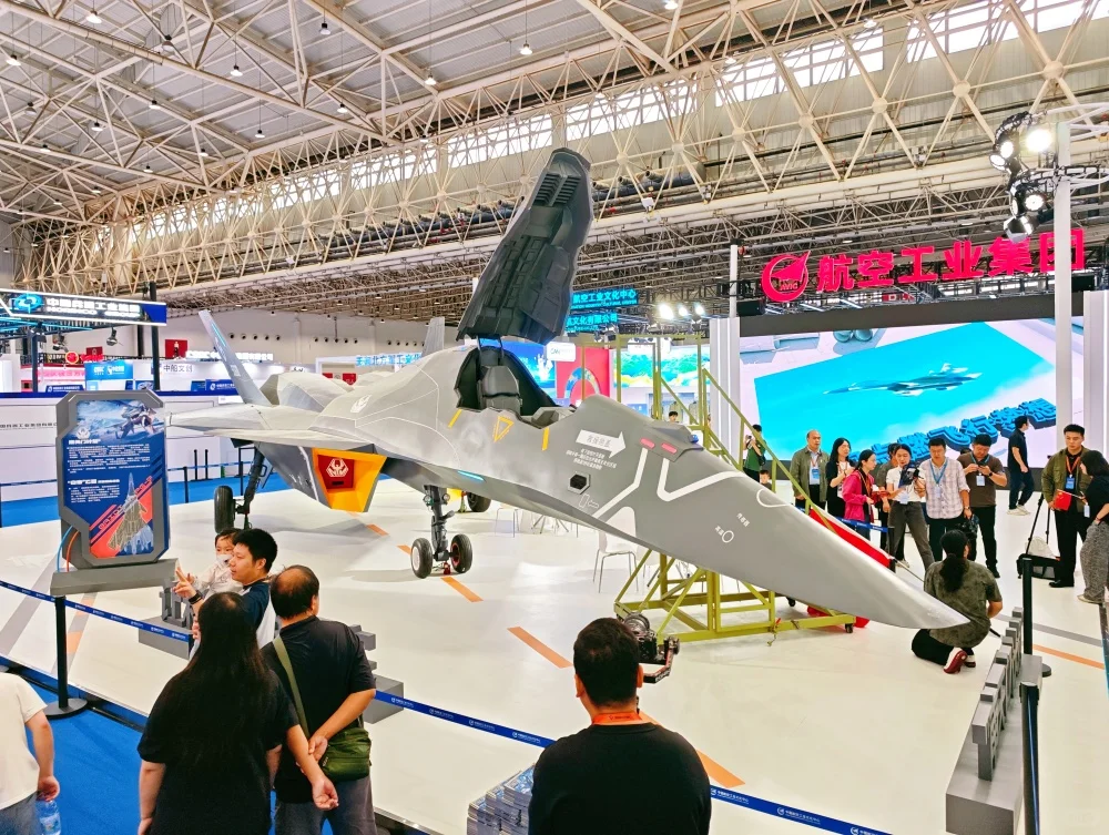 国防军工文博会武汉开幕