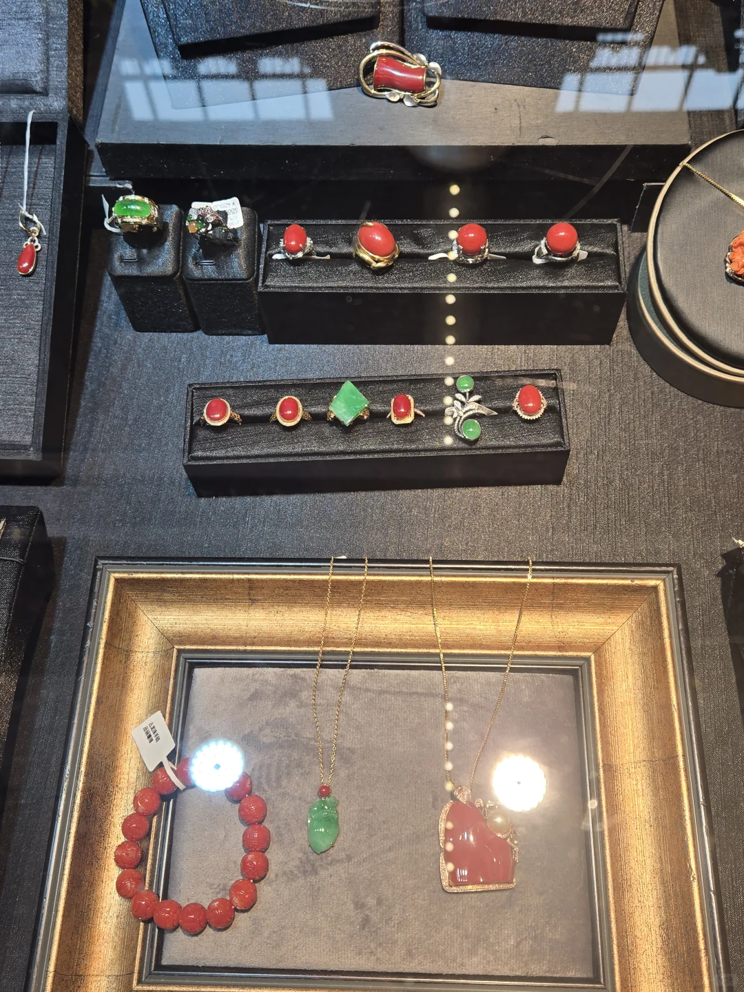 又到了珠宝展扎堆的季节了