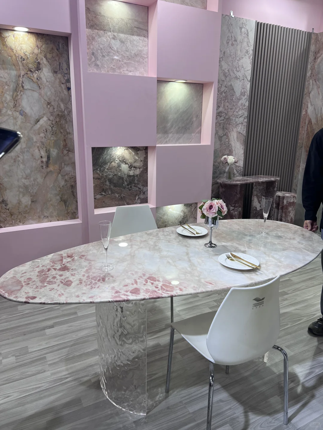 广州设计周｜逛展 学习 领奖