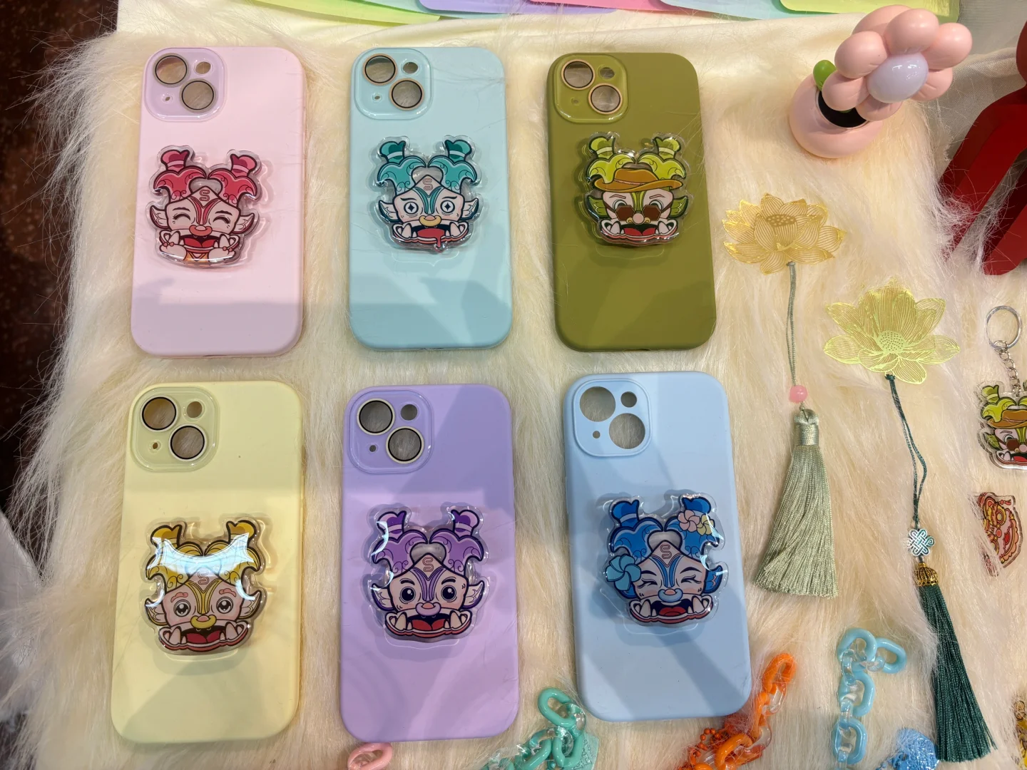 毕业设计展 “龙里龙气”趣味图形设计