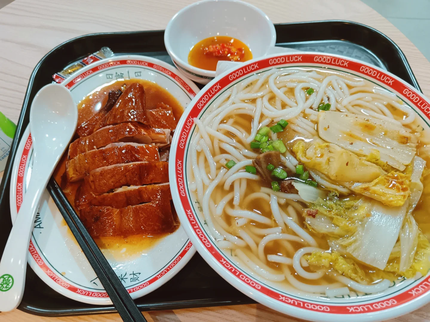 出去吃饭都用团购，如何避免尴尬