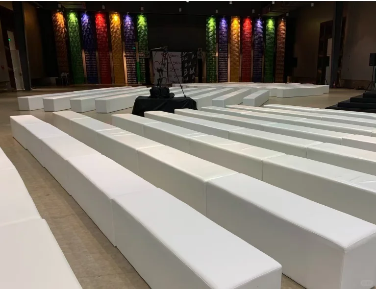 活动急要面包凳？当天借当天到！