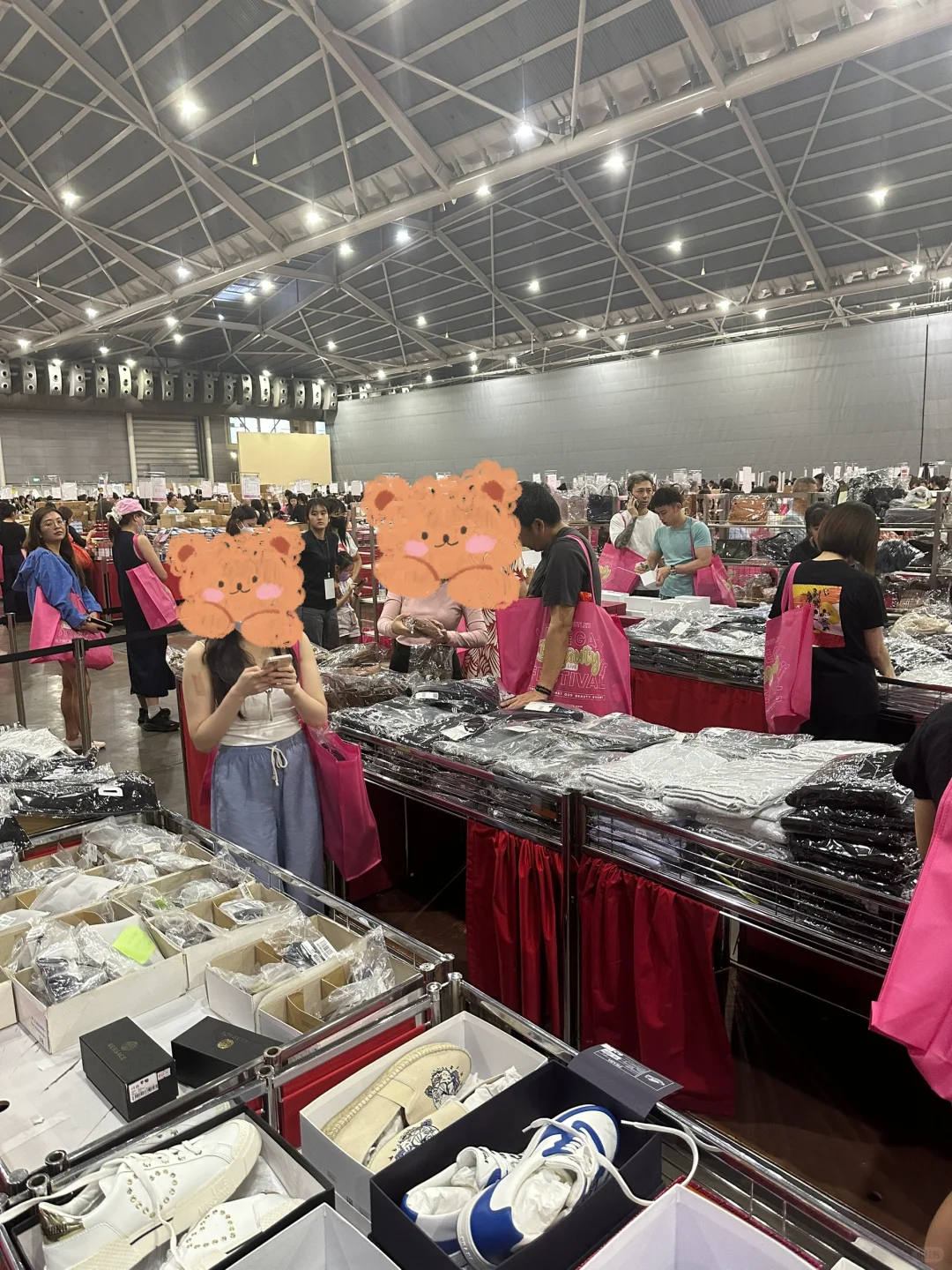 ?? 新加坡 最大型美妆展 - 第一天