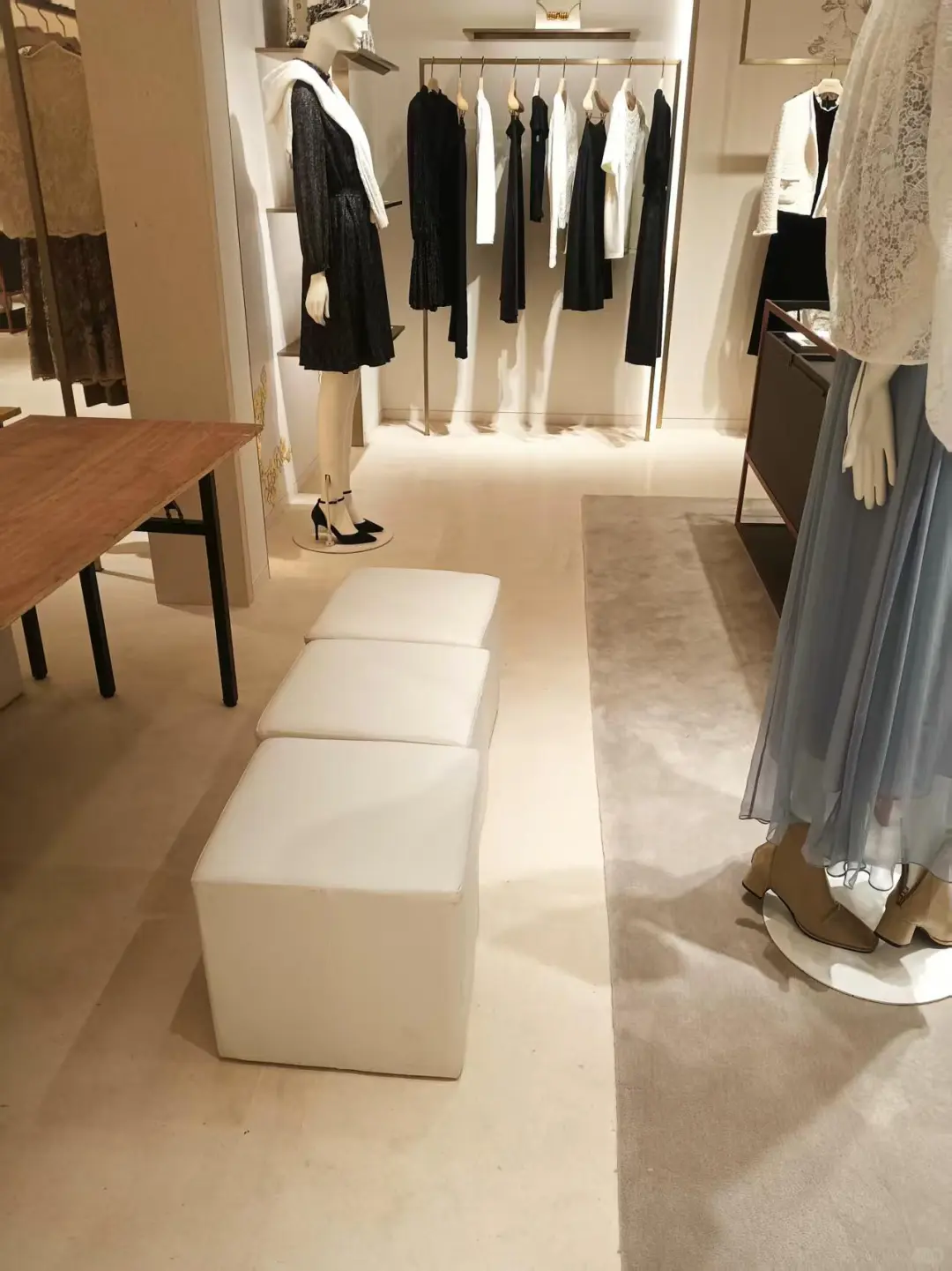 活动急要面包凳？当天借当天到！