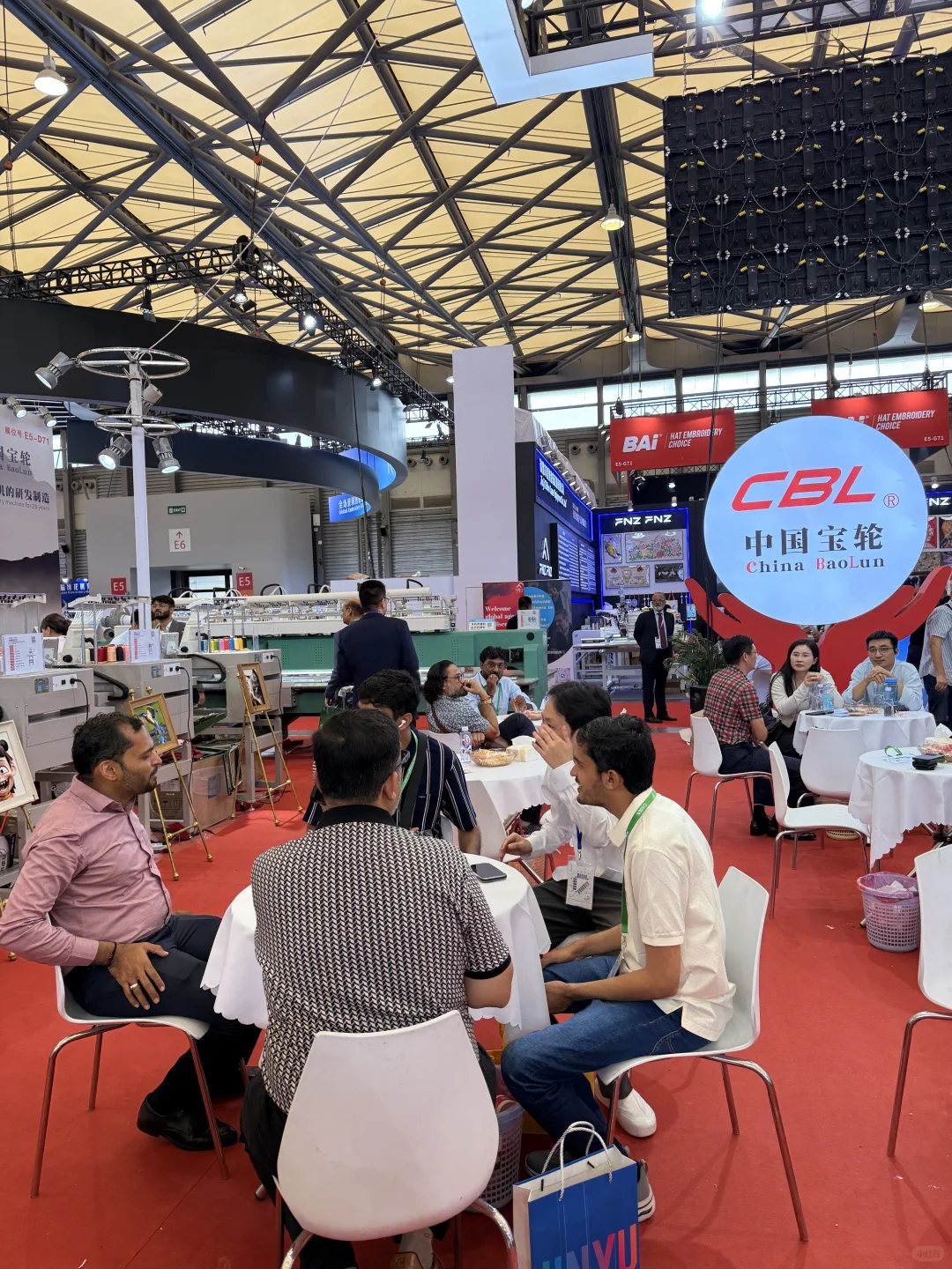 小小展会拿下！