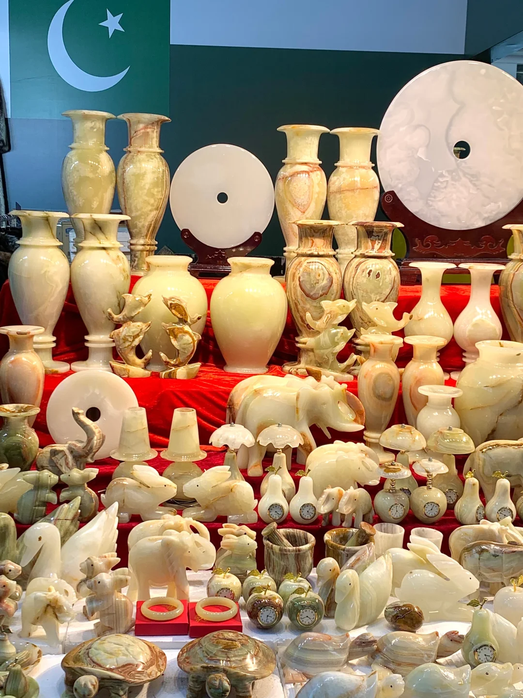 哈尔滨首届中外商品博览会??免费哒