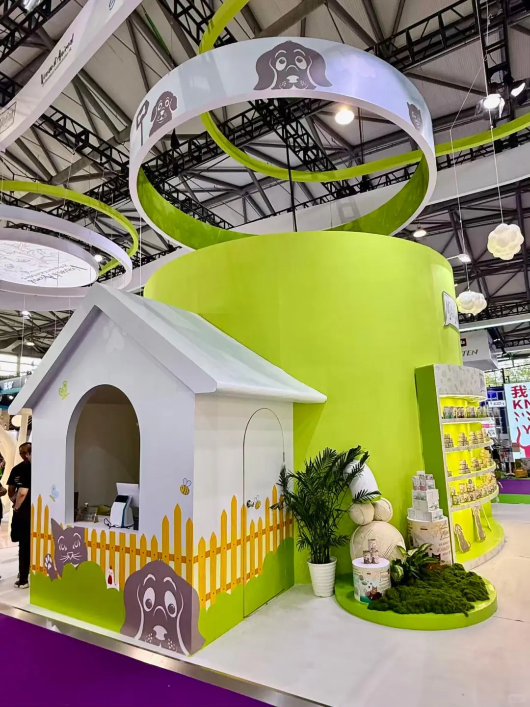亚宠展宠物展台设计~宠物友好空中花园
