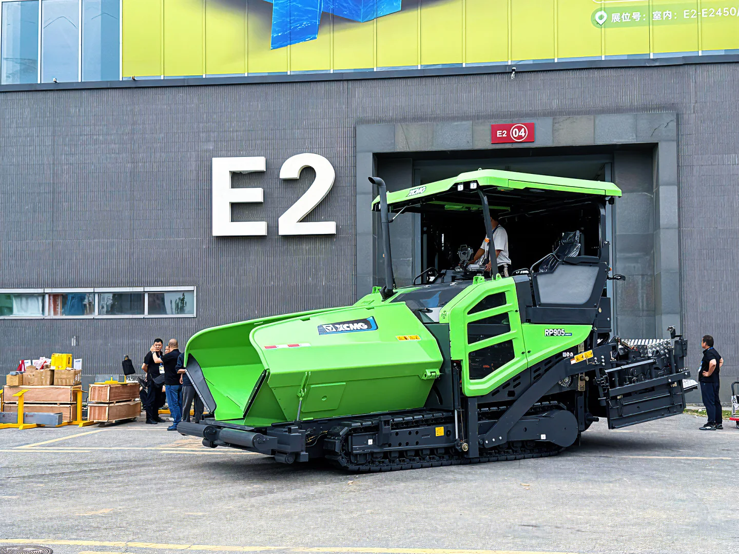 带娃实现工程车梦！！一定要看工程机械展?️