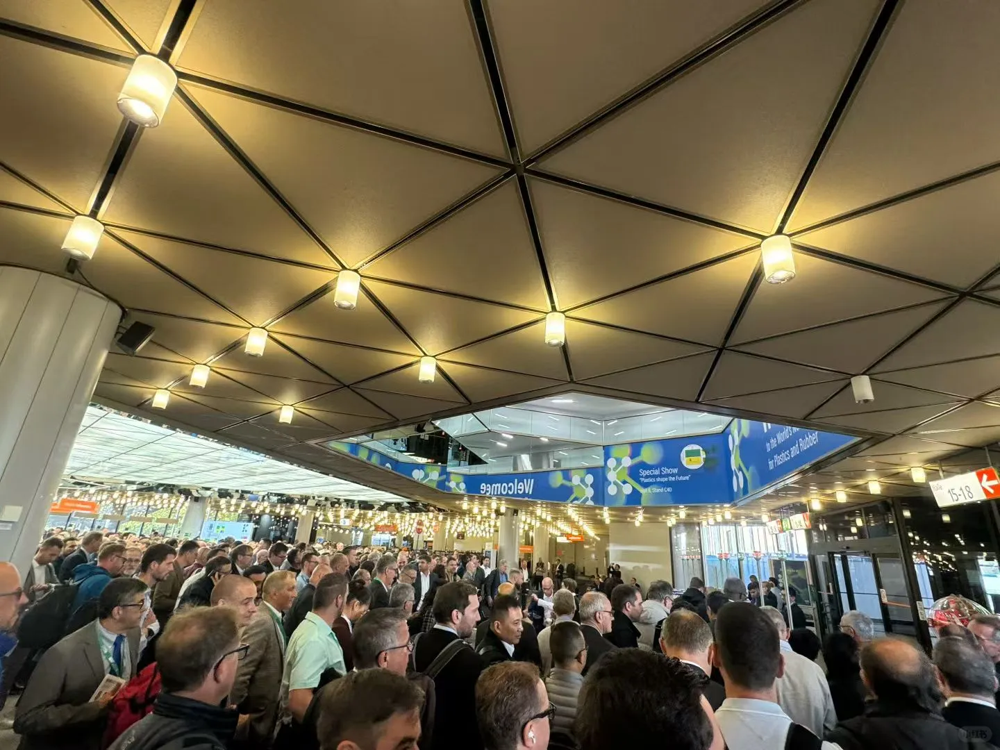 必须去的塑料展会！???