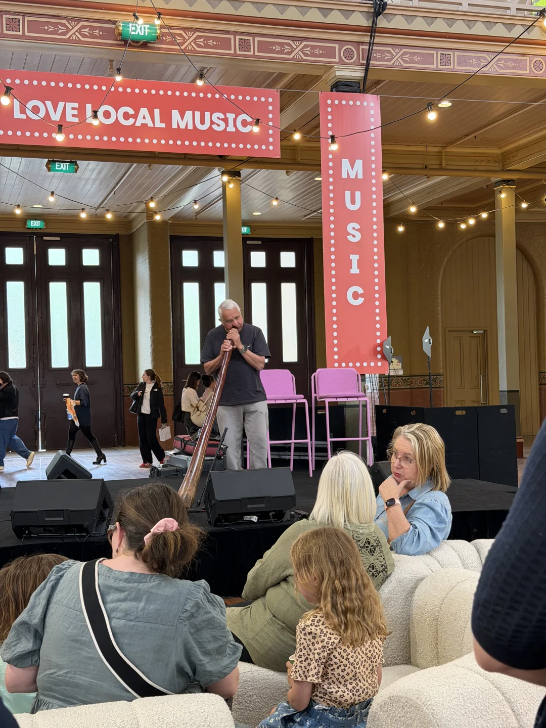 是的！又来赶集啦～