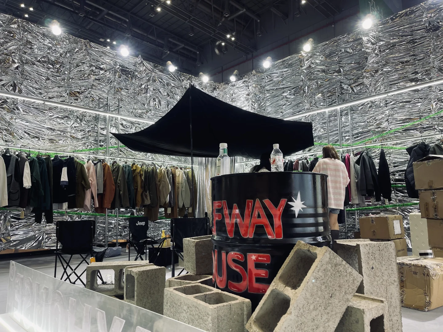 ??‍?中国国际服装装饰博览会 稀纸展台