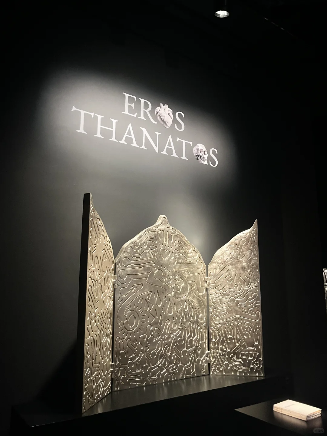 ??苏富比新展：性欲与死欲殊途同归