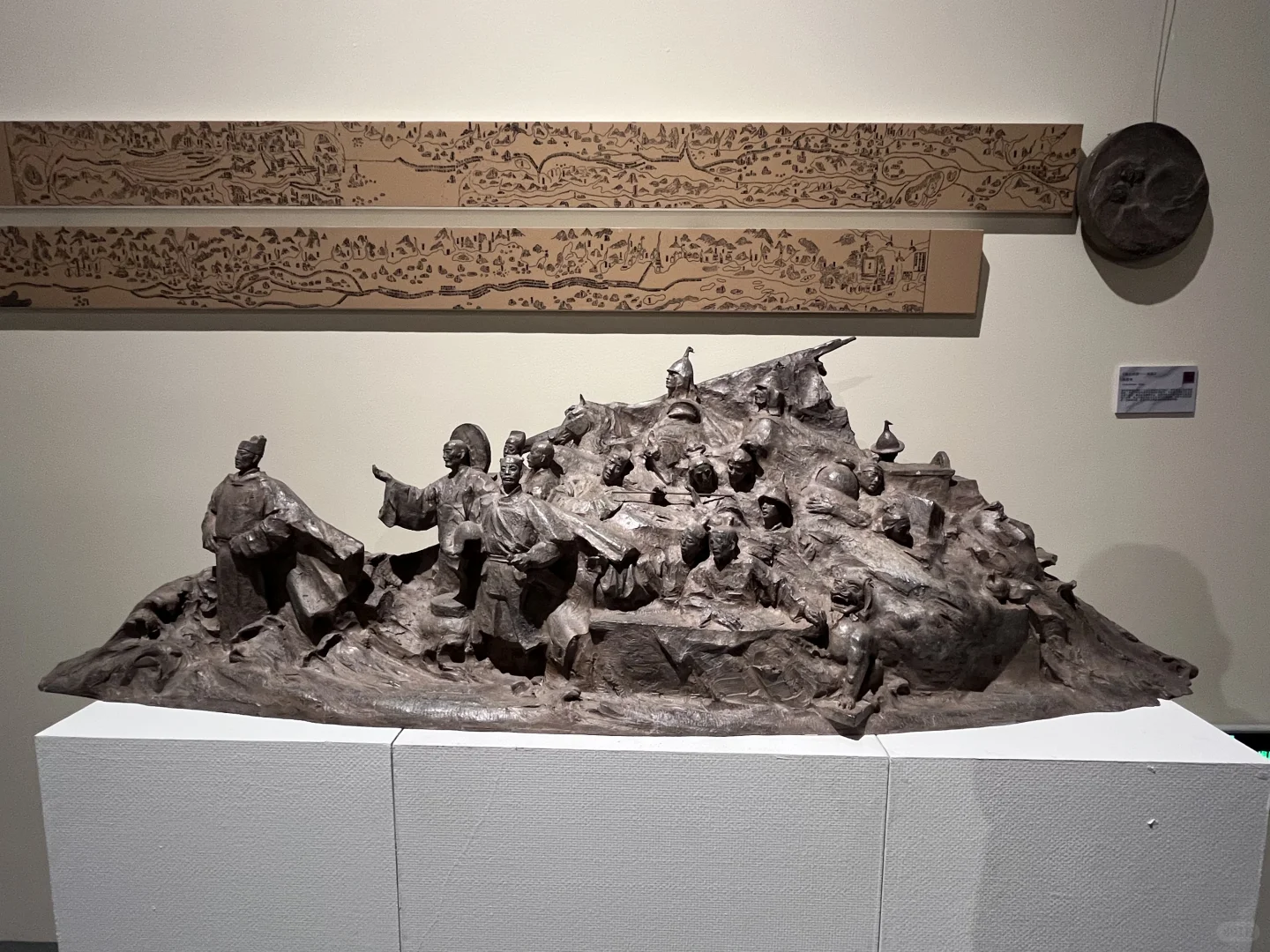 首届青年雕塑作品展览部分作品（四）