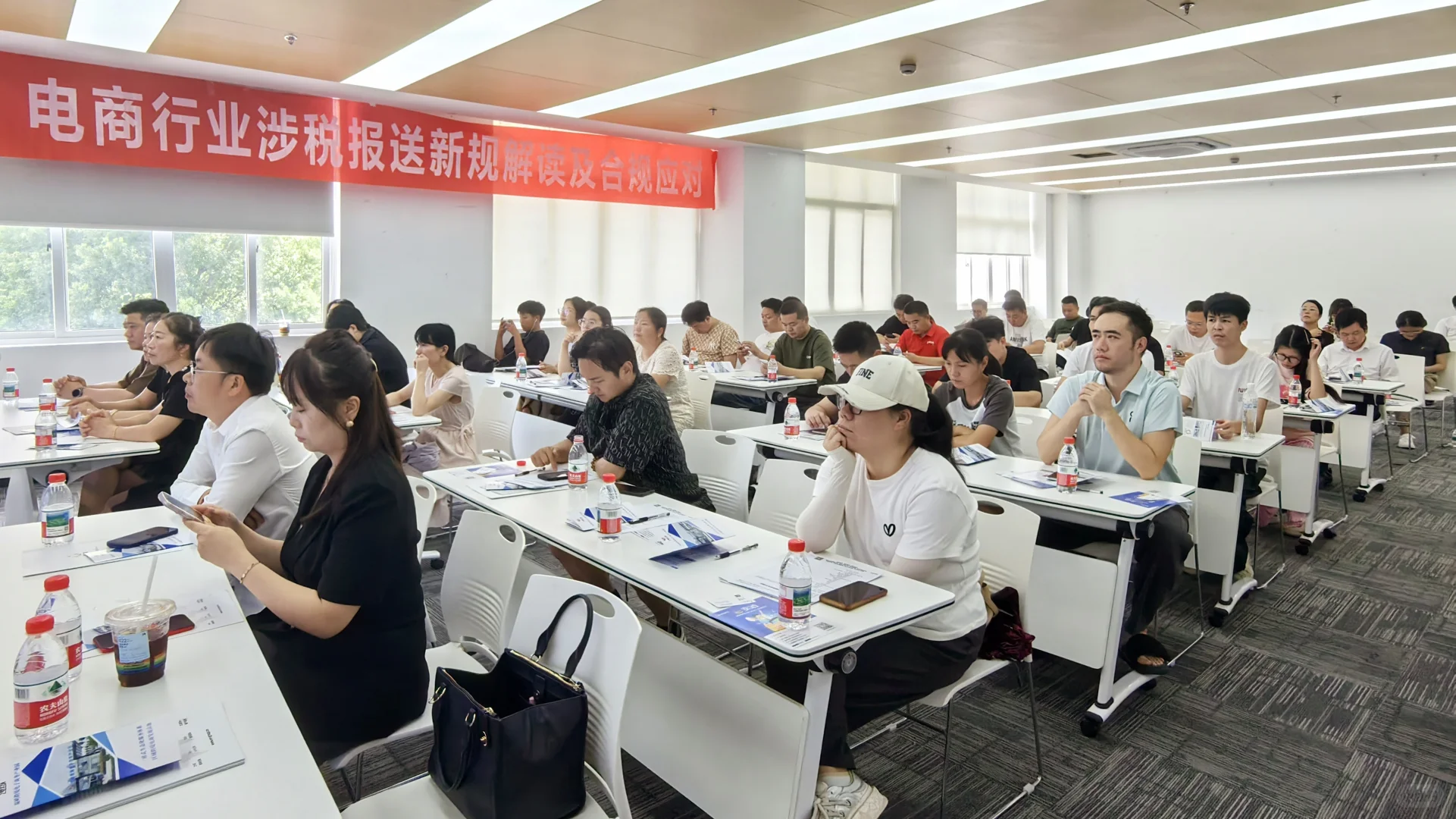 ? 温岭跨境产业园活动日常大公开！