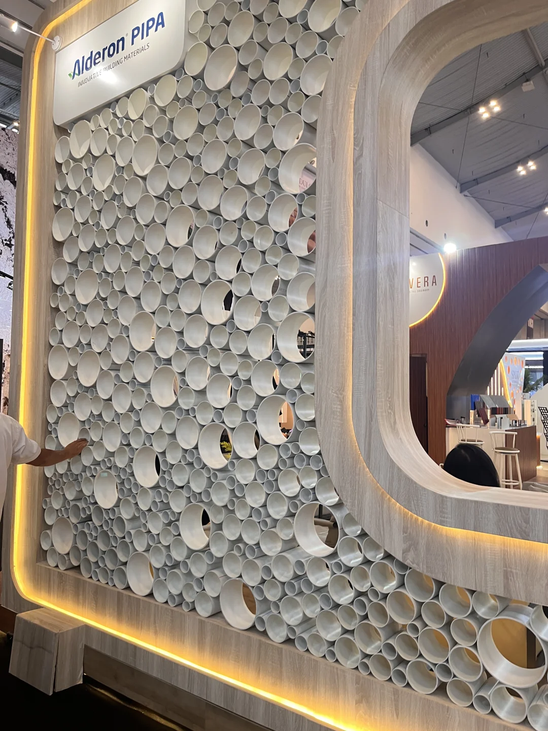 这个展会怎么这么多手段引起我的注意