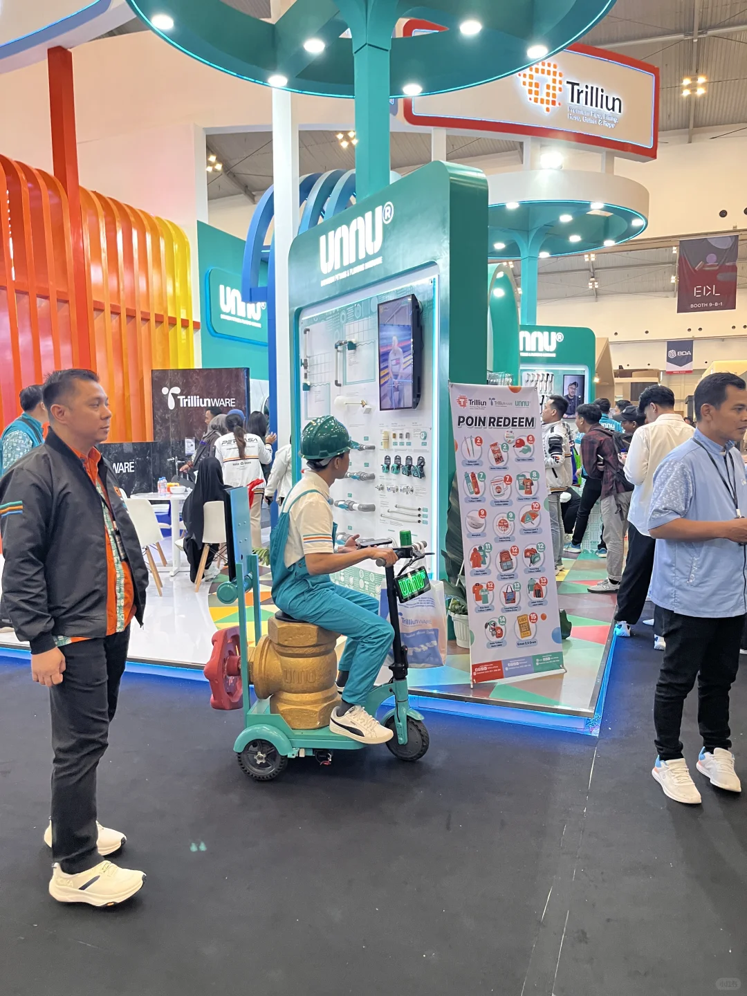 这个展会怎么这么多手段引起我的注意