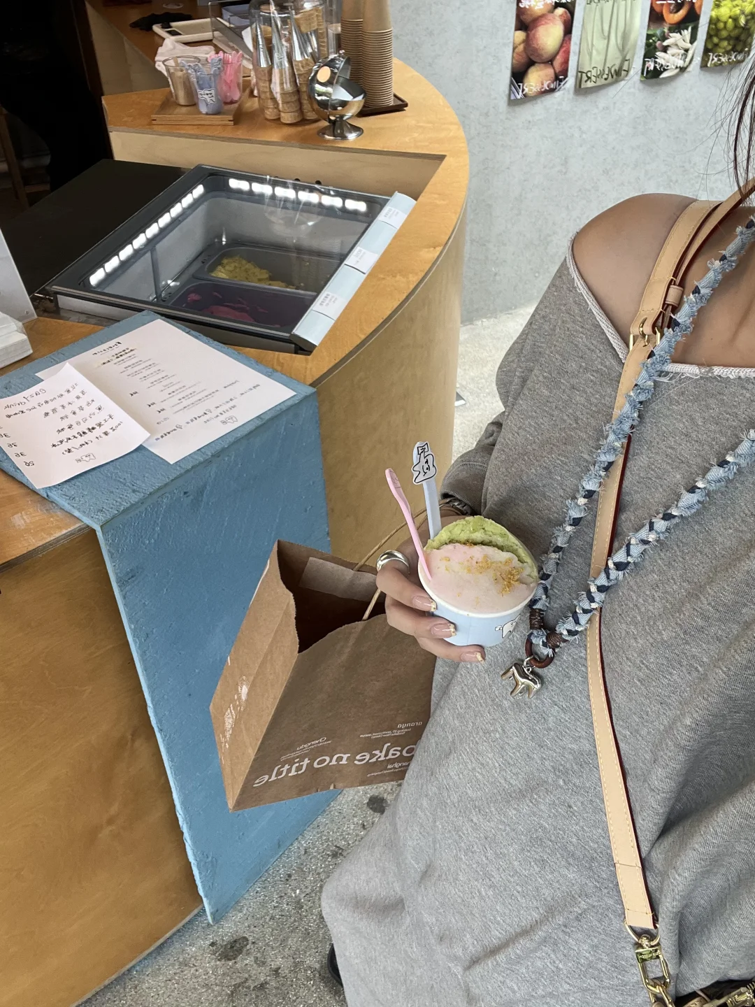 麓湖是个巨大的设计展
