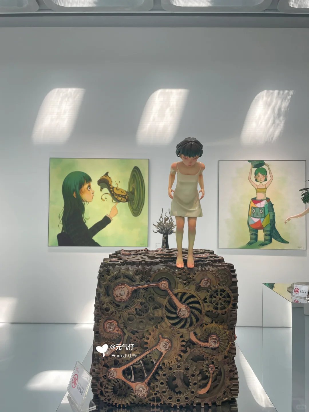北京个性展｜05后艺术家个展大胆且梦幻！