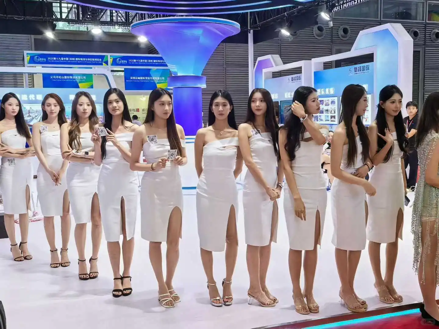 深圳展会没去的都错失一个亿哈哈哈哈哈