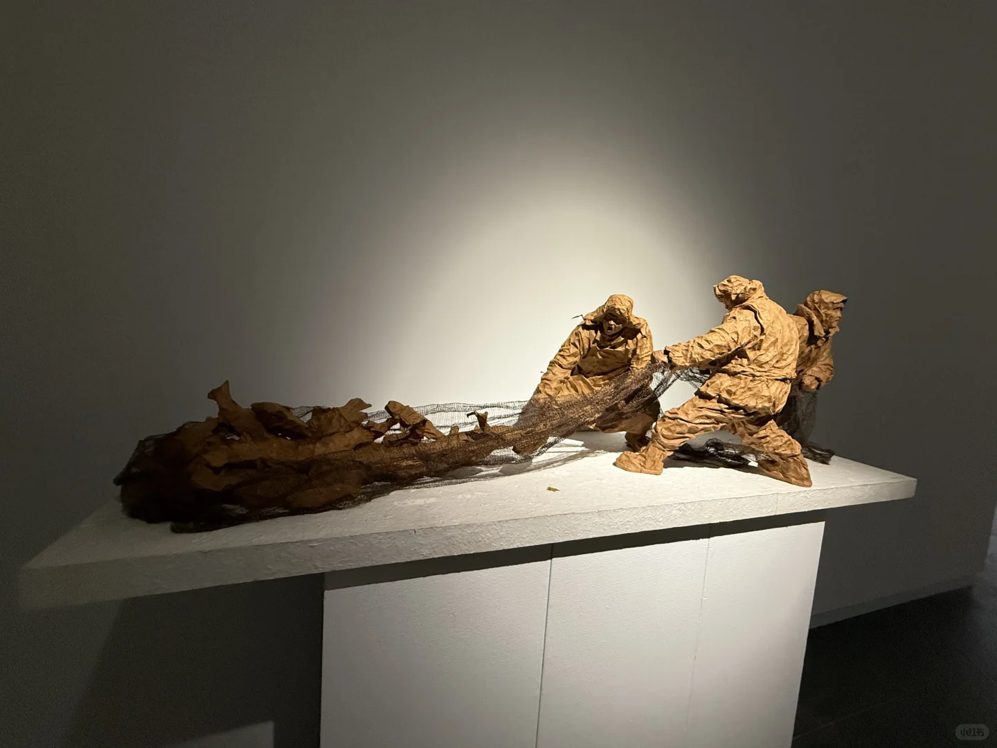 首届青年雕塑作品展，河北美院