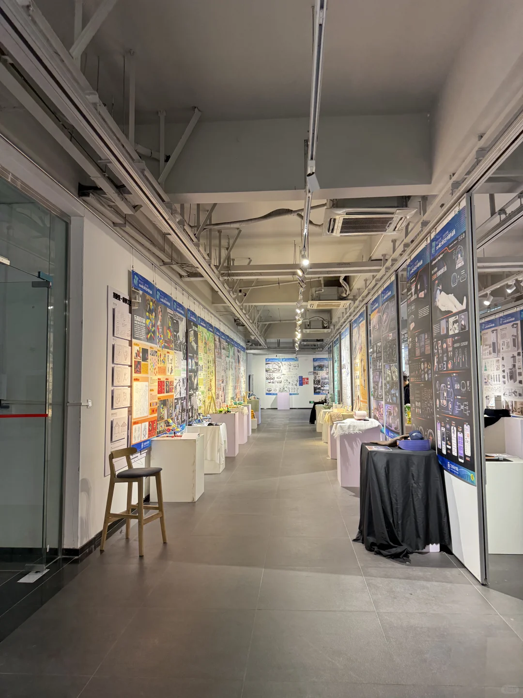带大家云看湖工大中期展！