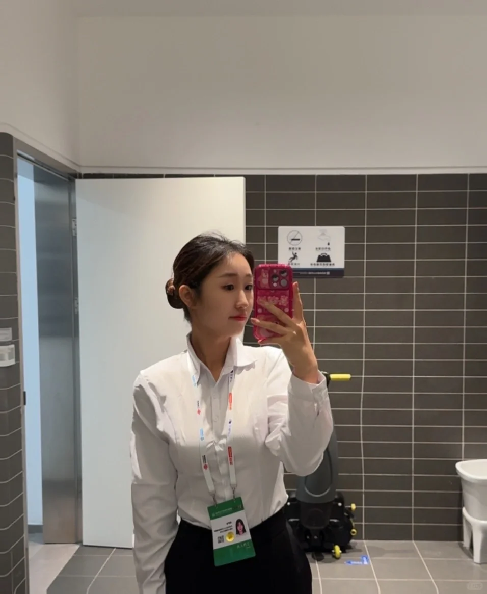 研0兼职的一天