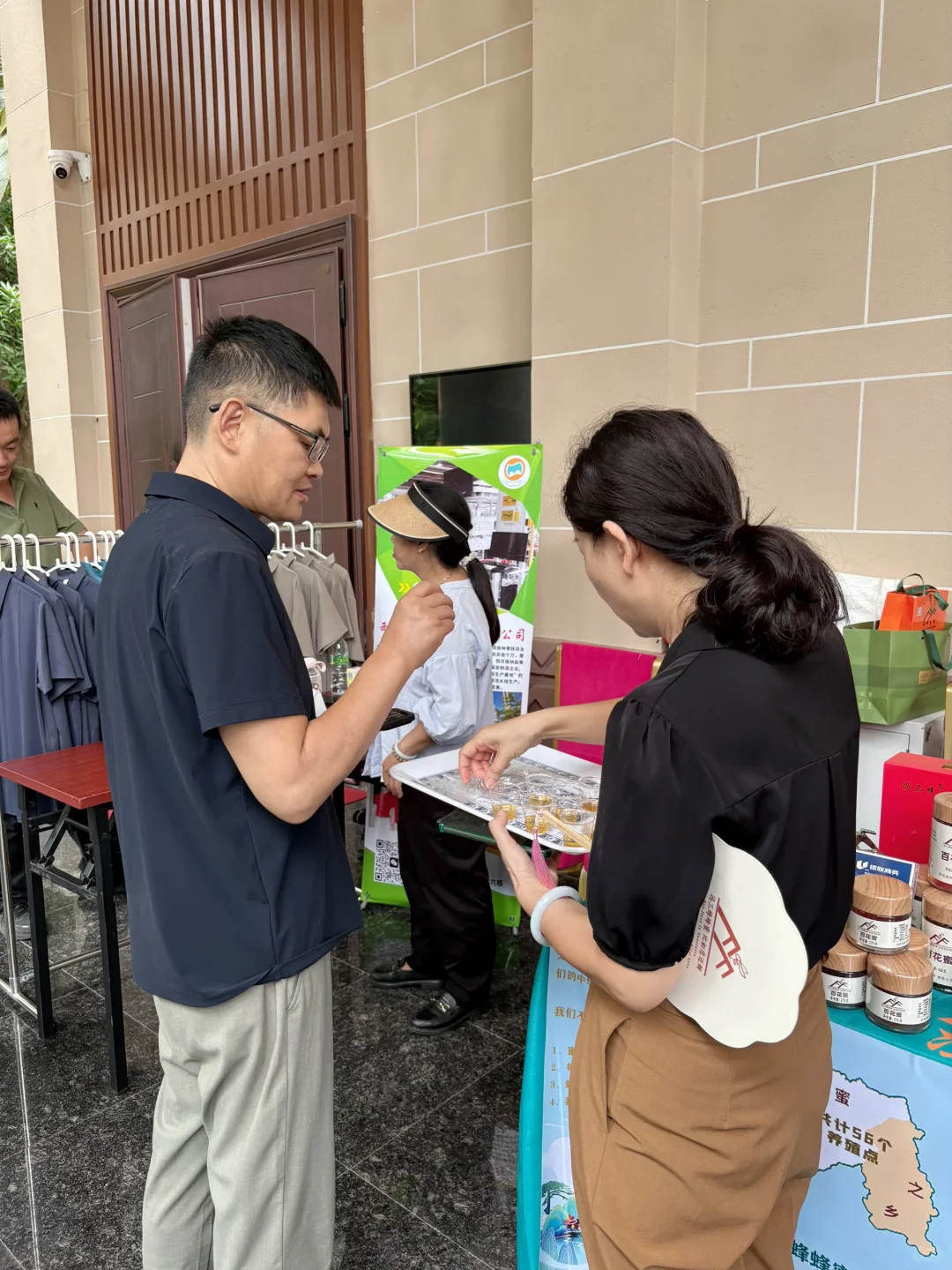 国庆逛版纳展销会!作为老板忍不住唠两句