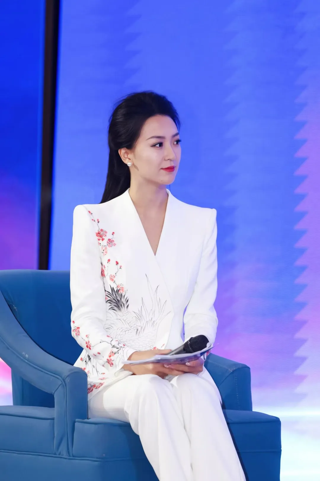 00后主持人出差记|在深圳推介会解锁新体验