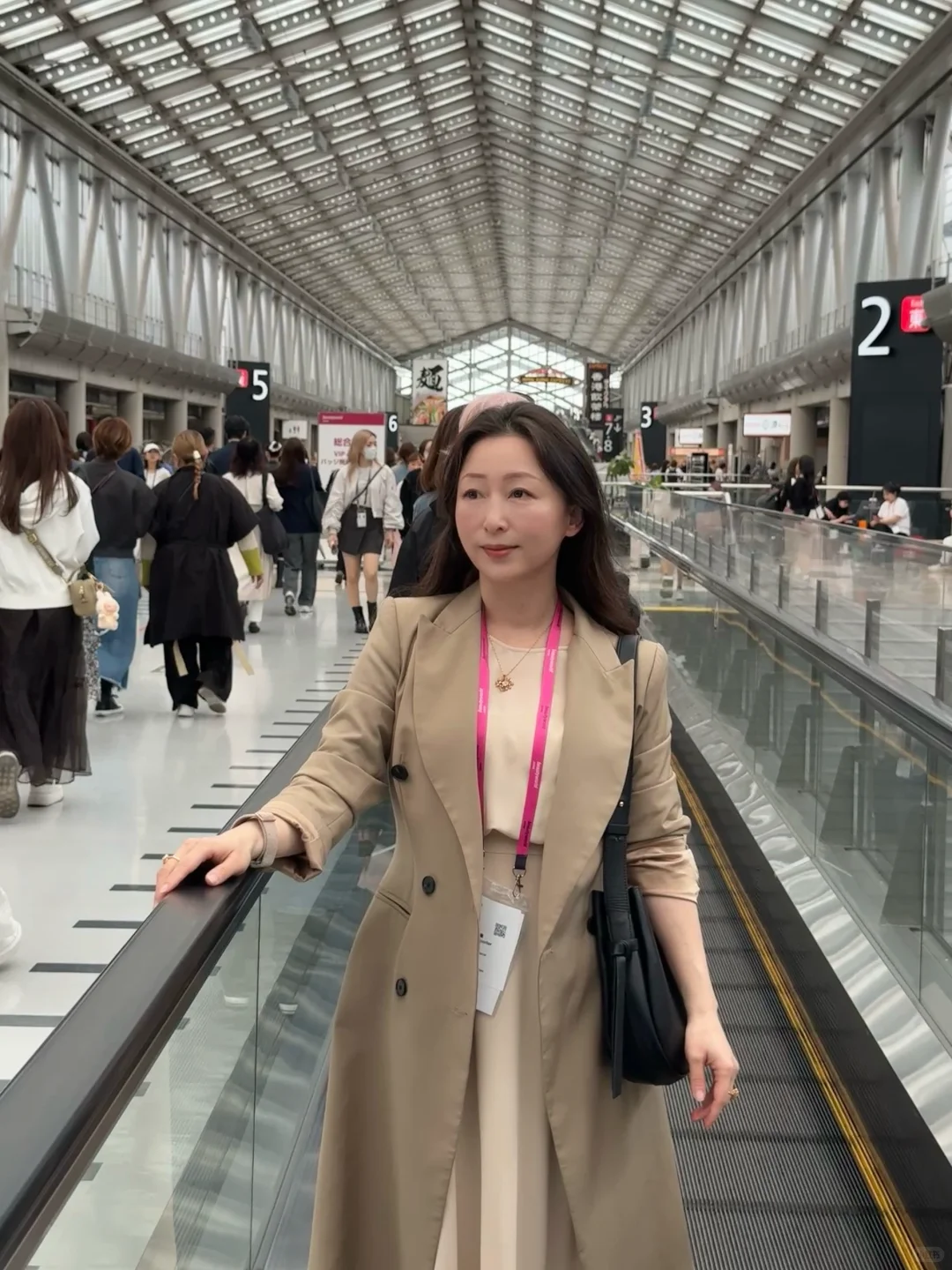 服美役?东京美容展背后的女性课题