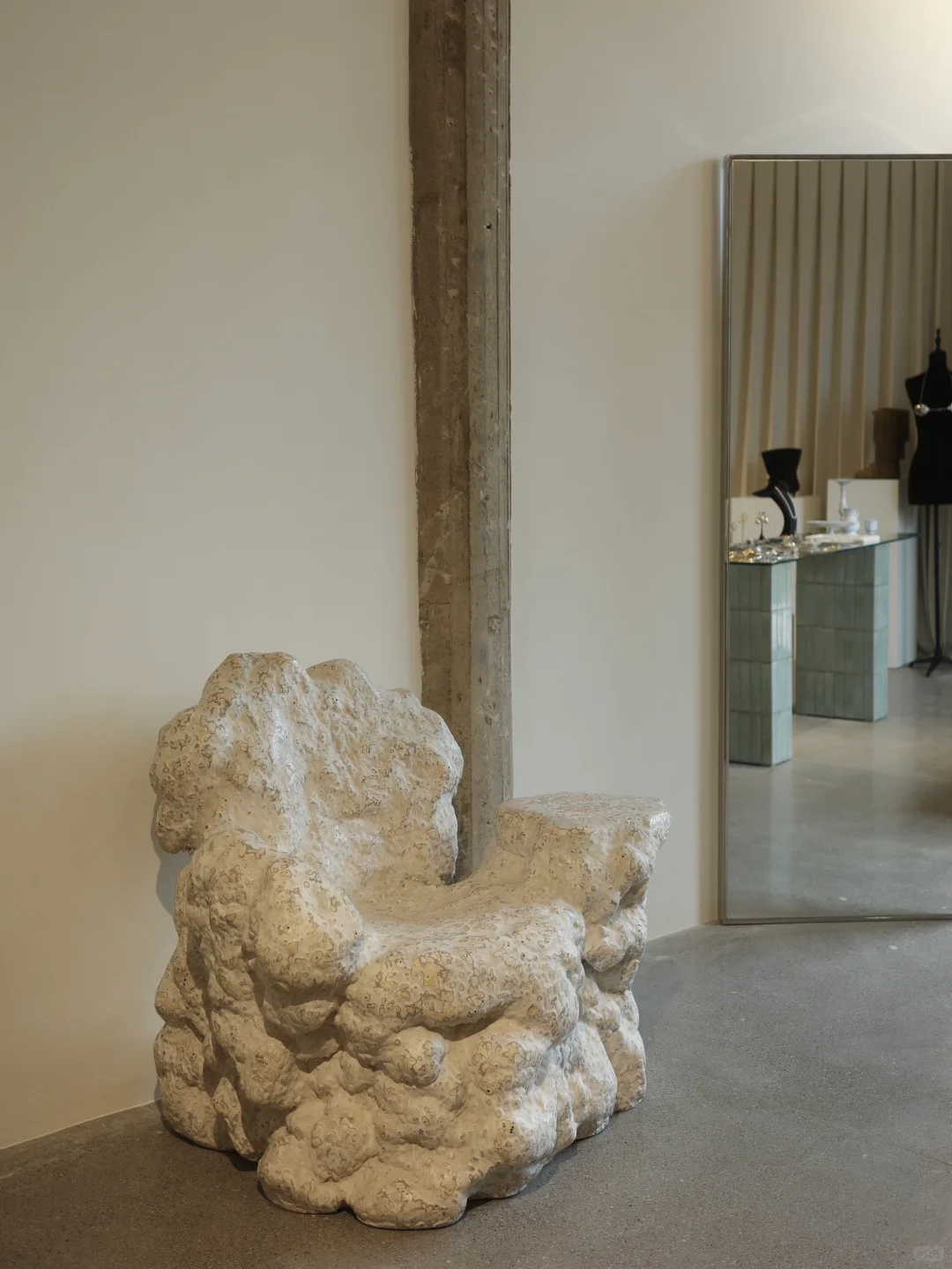 上海新展｜老建筑里的漂亮showroom