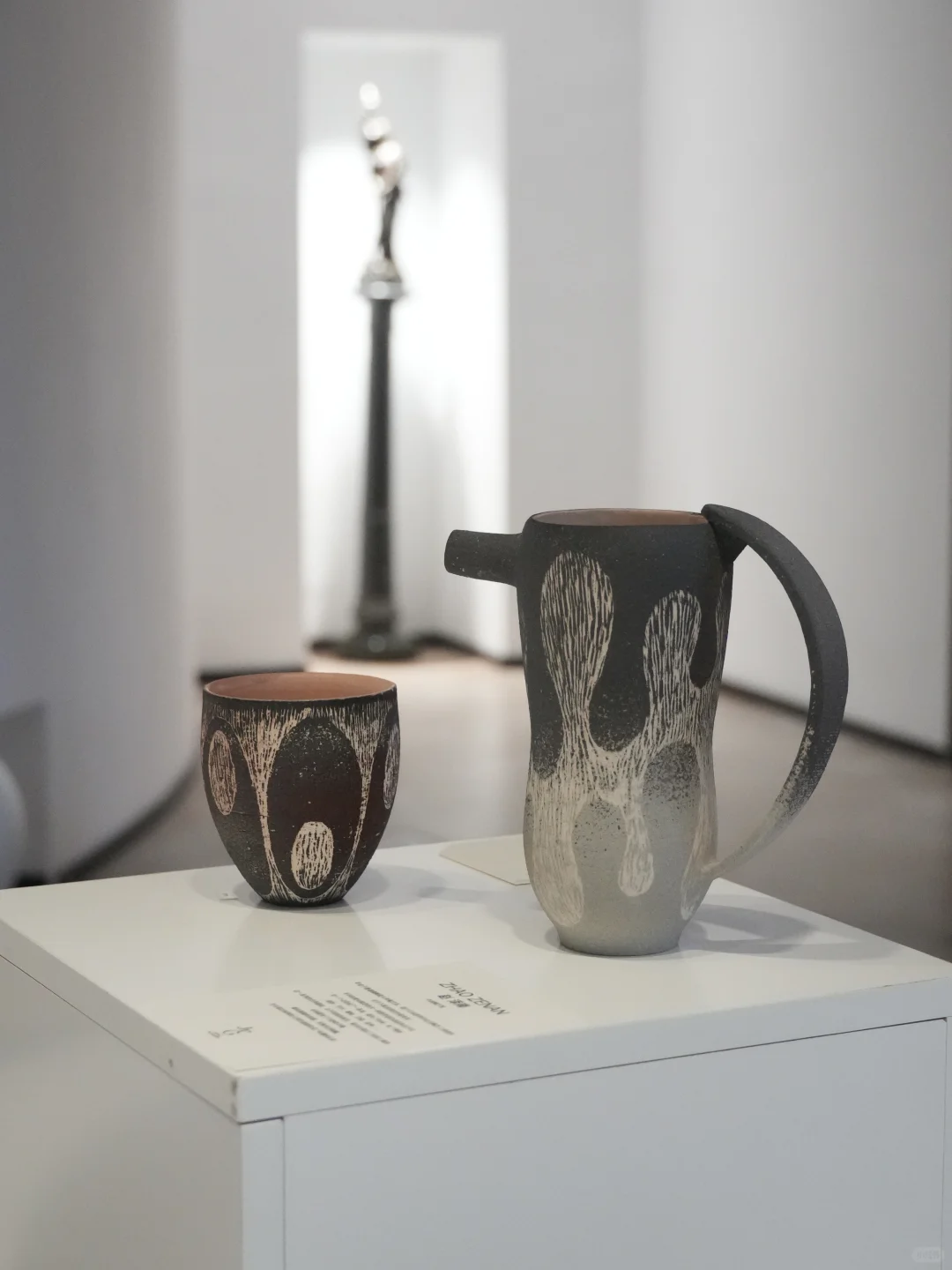 杭州新展｜探索器物的线条之美