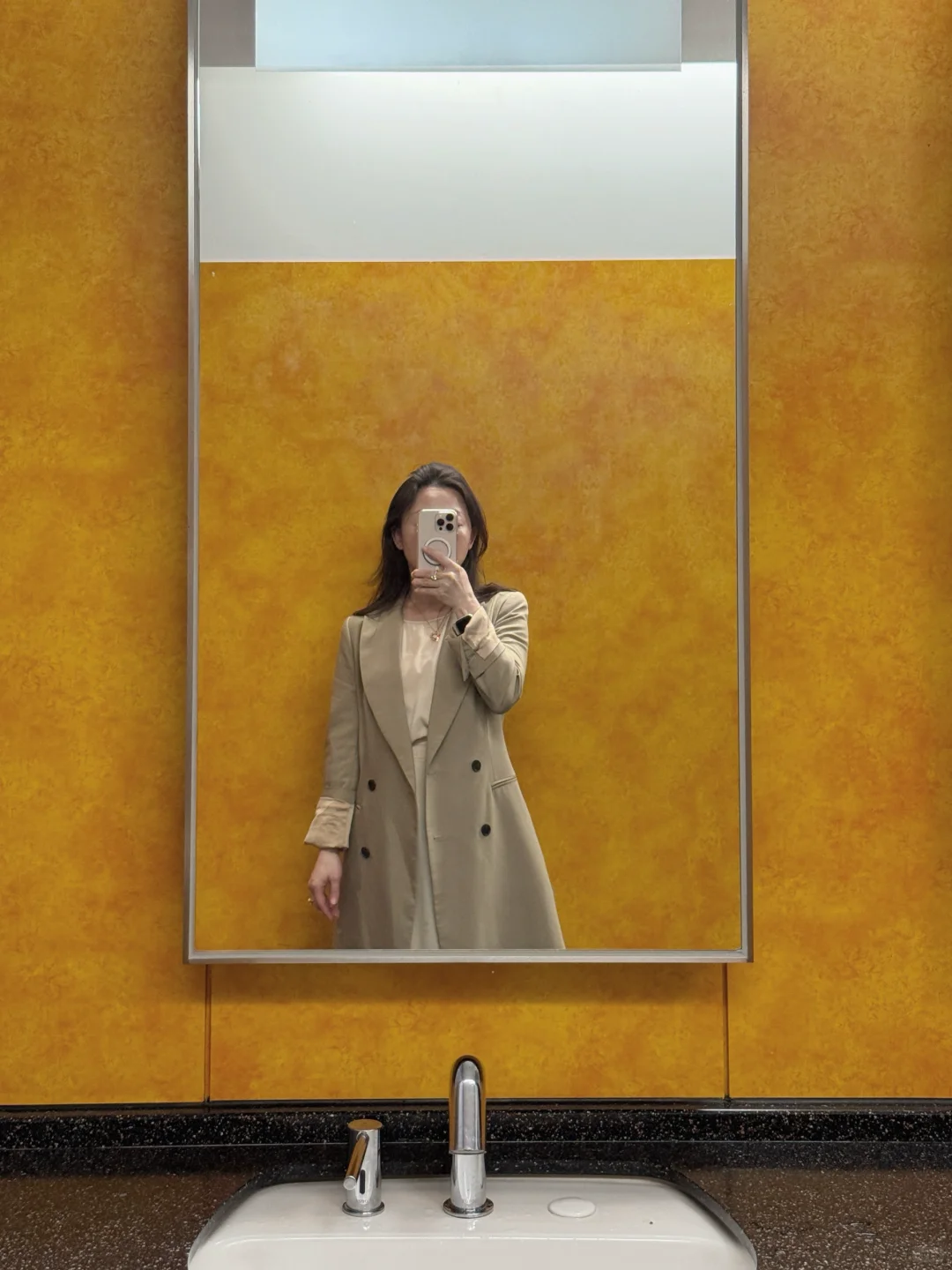 服美役?东京美容展背后的女性课题
