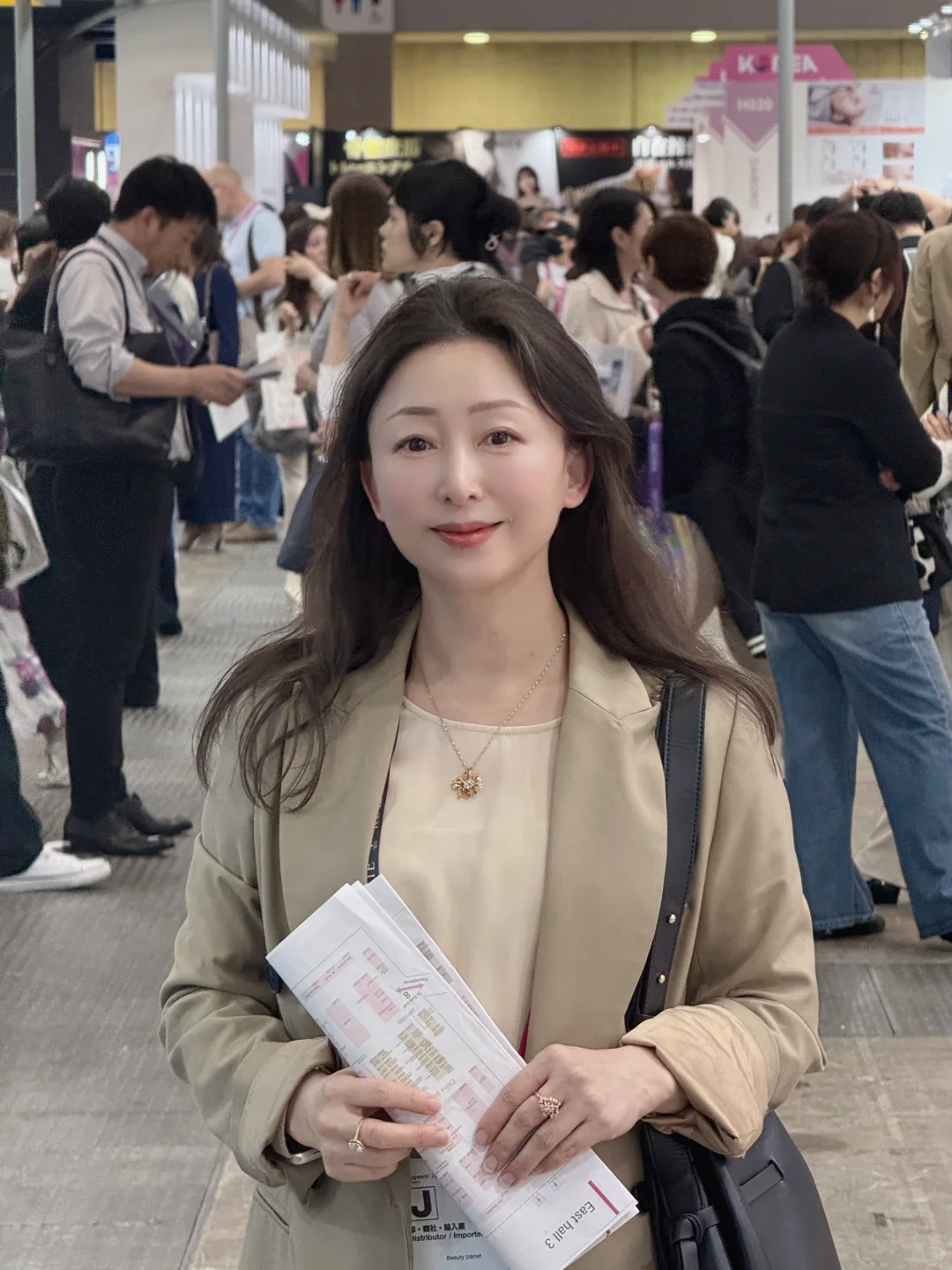 服美役?东京美容展背后的女性课题