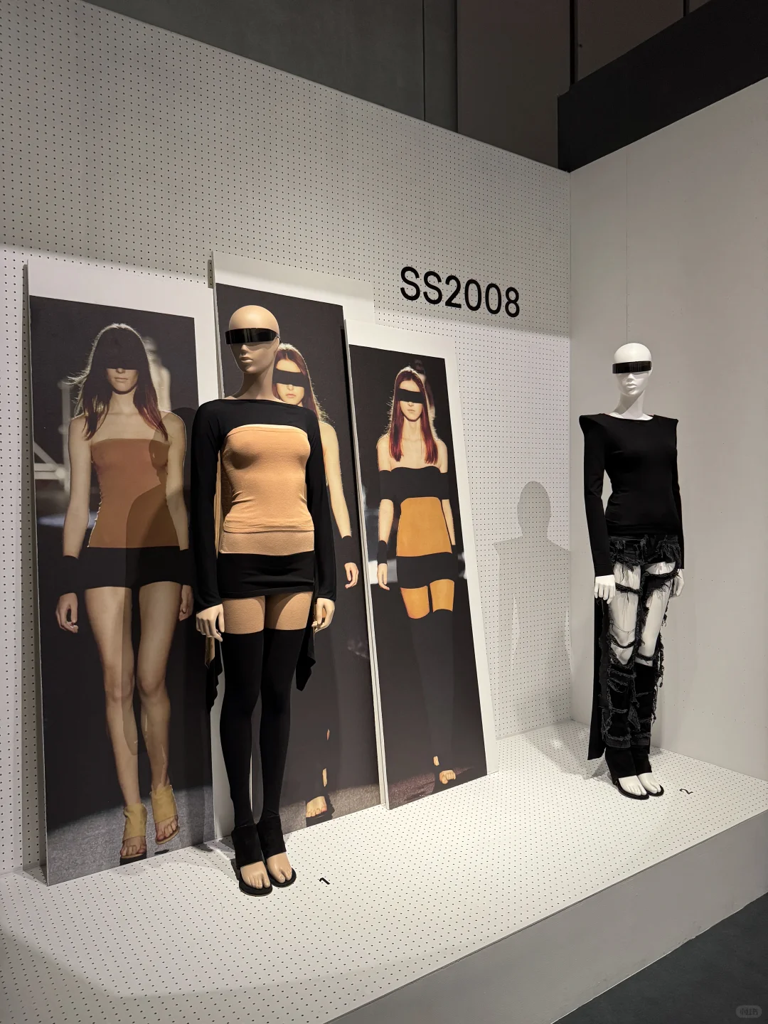 10月不能错过的马吉拉国内首展