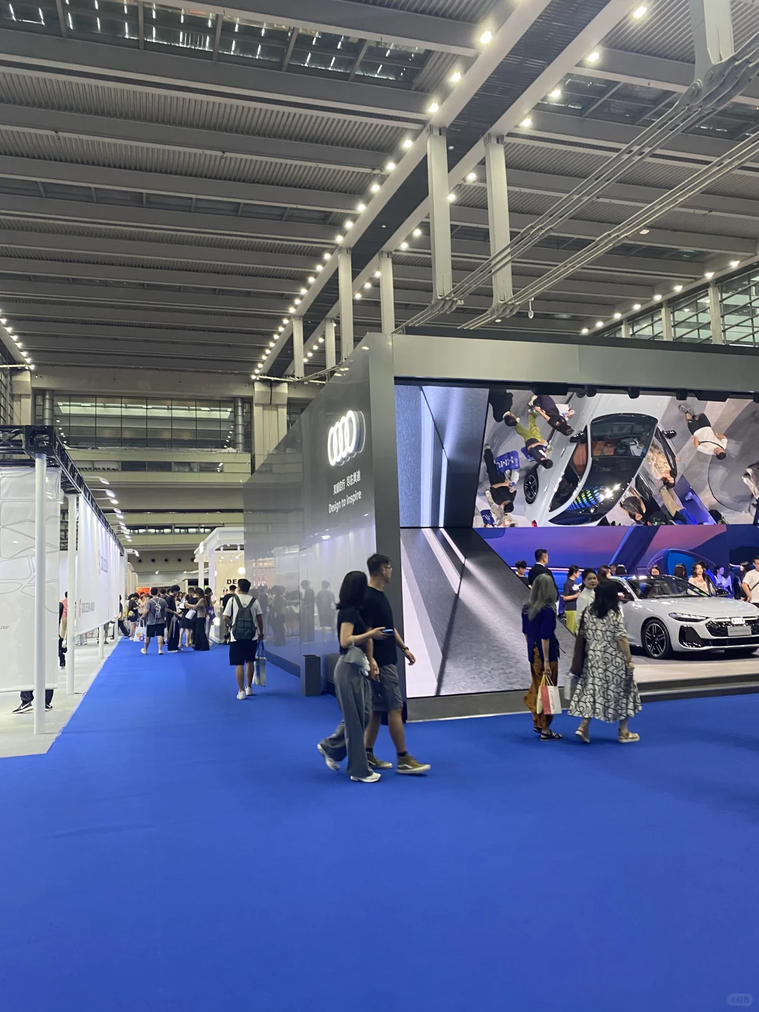 深圳设计展有人吗
