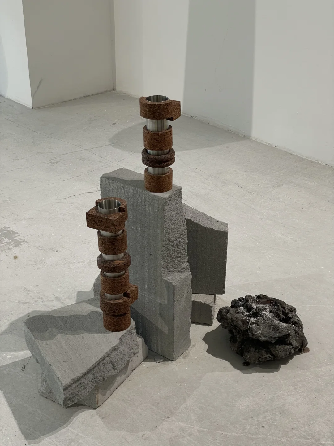 深圳免费新展｜?黑地禁锢静火山蜡艺展
