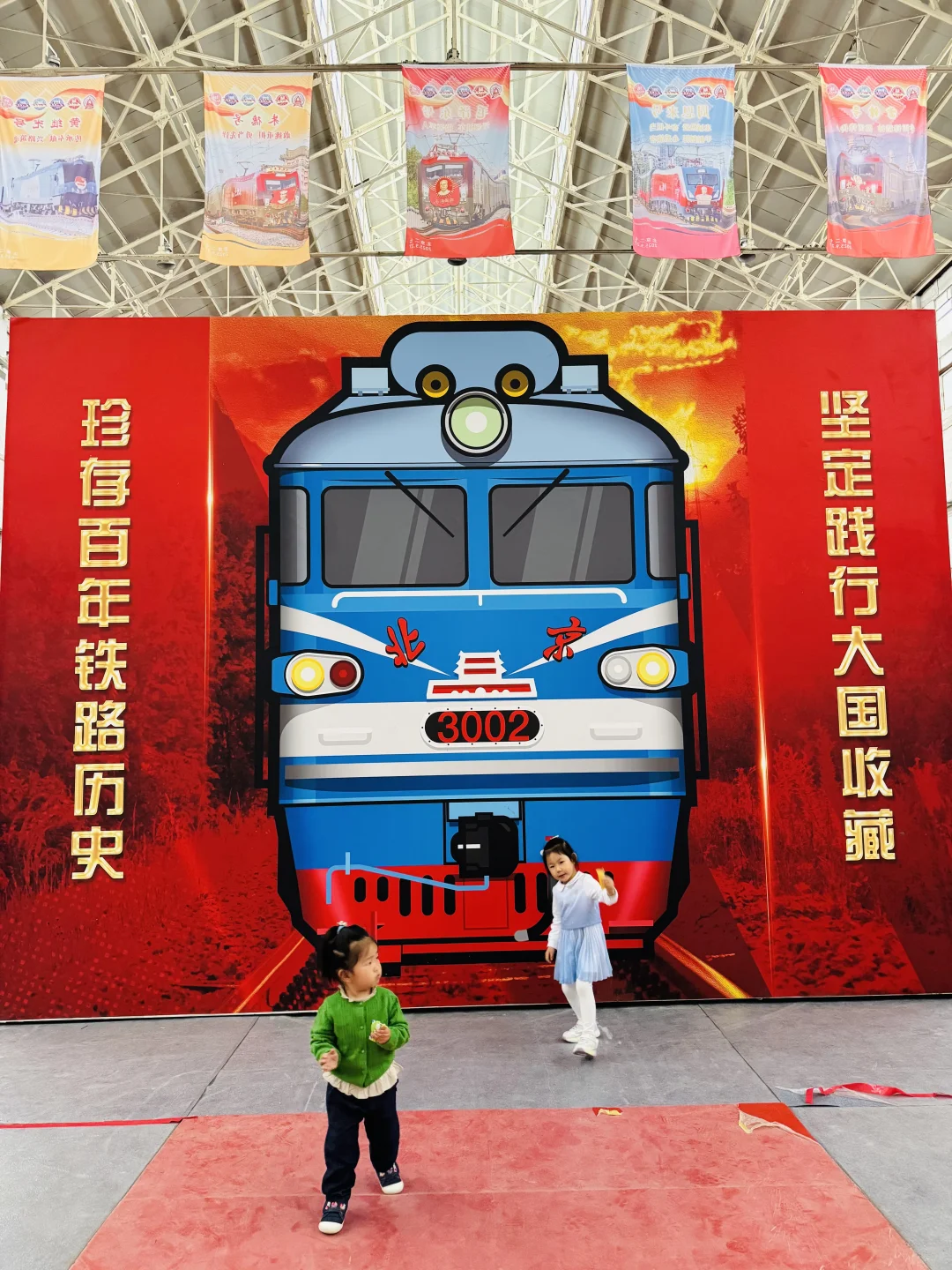 藏在百年历史厂房里的免费铁路展?