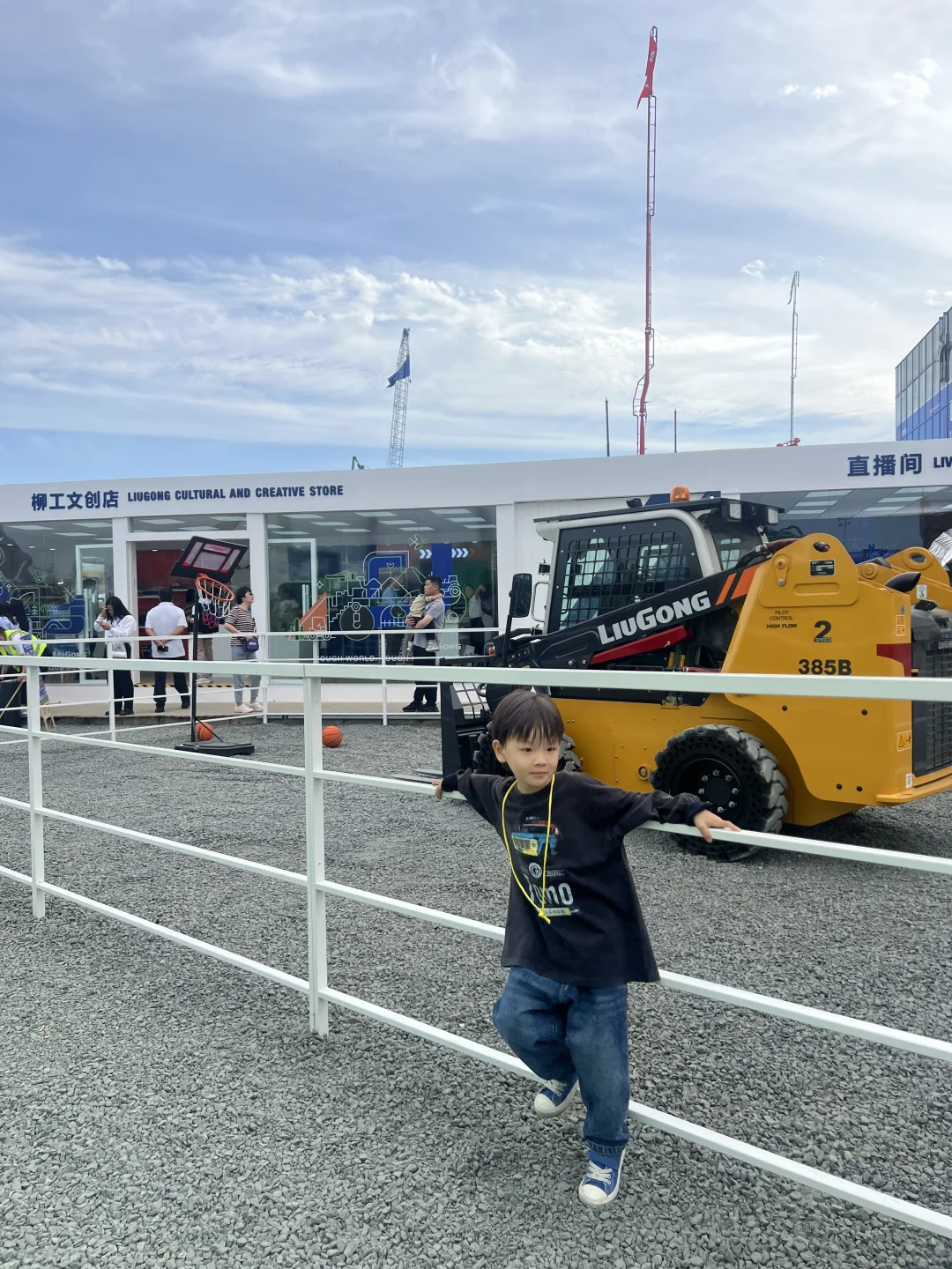 没想到北京机械展这么适合遛娃！